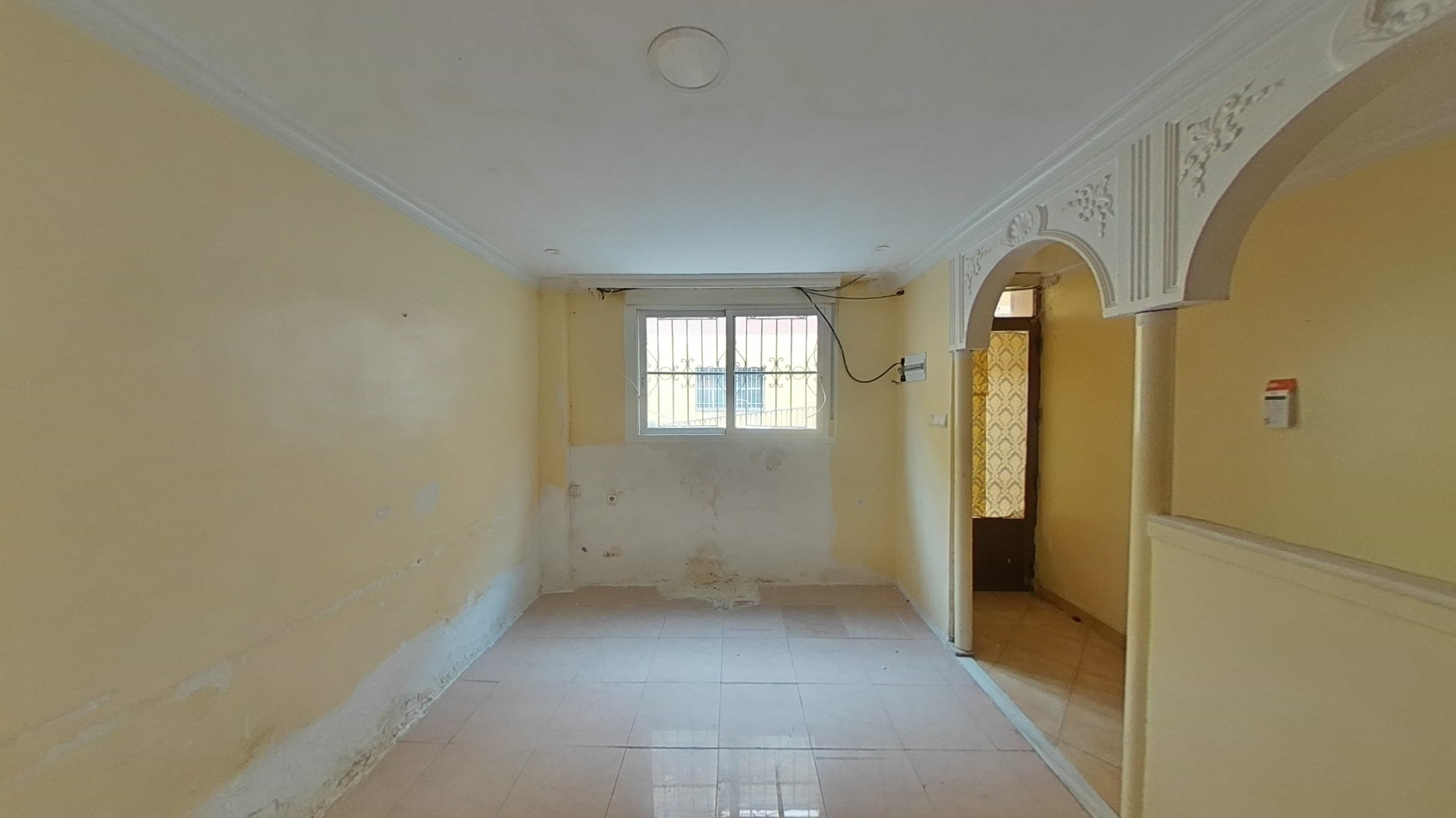 Commercial premises for sale in calle Lastre -18-20