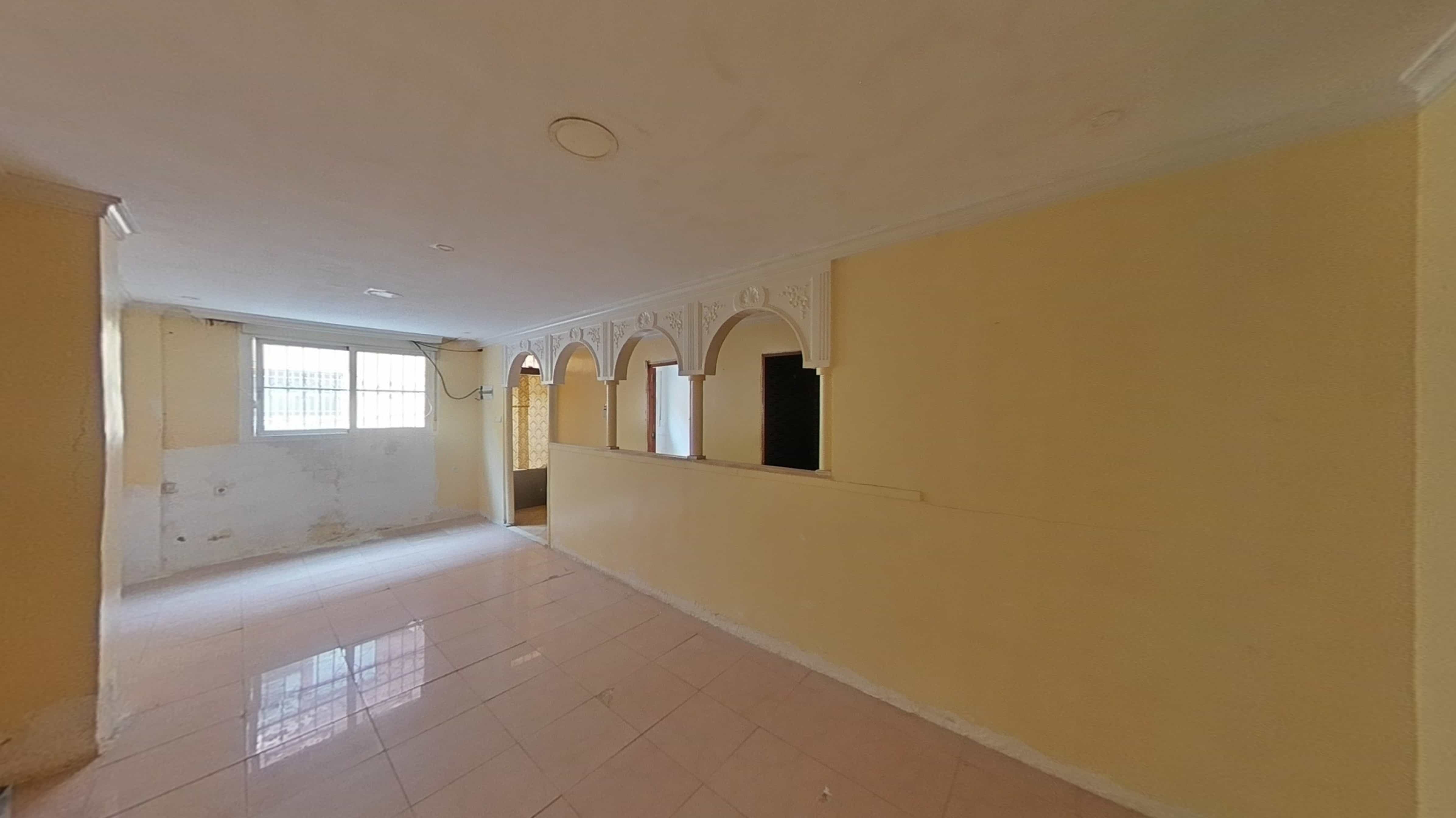 Commercial premises for sale in calle Lastre -18-20