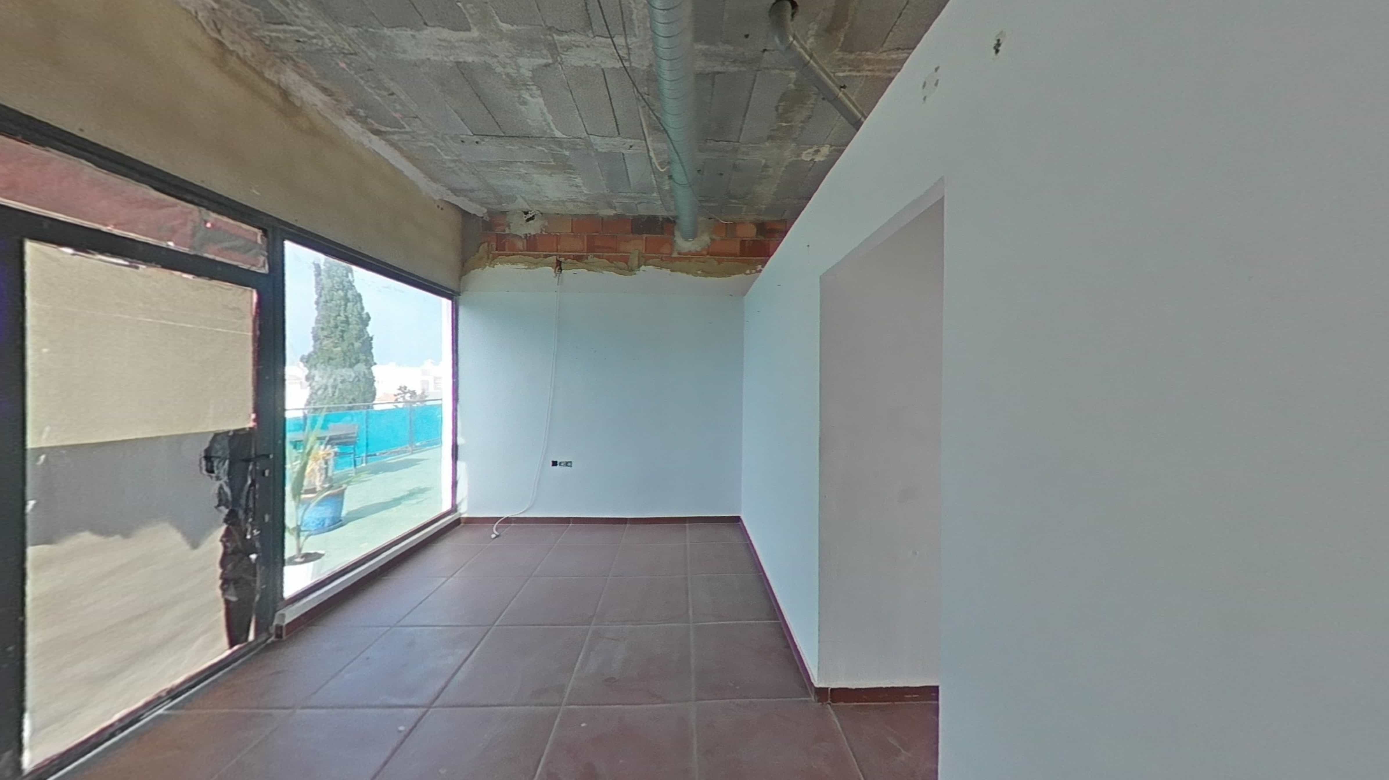 Commercial premises for sale in avda Del Mar