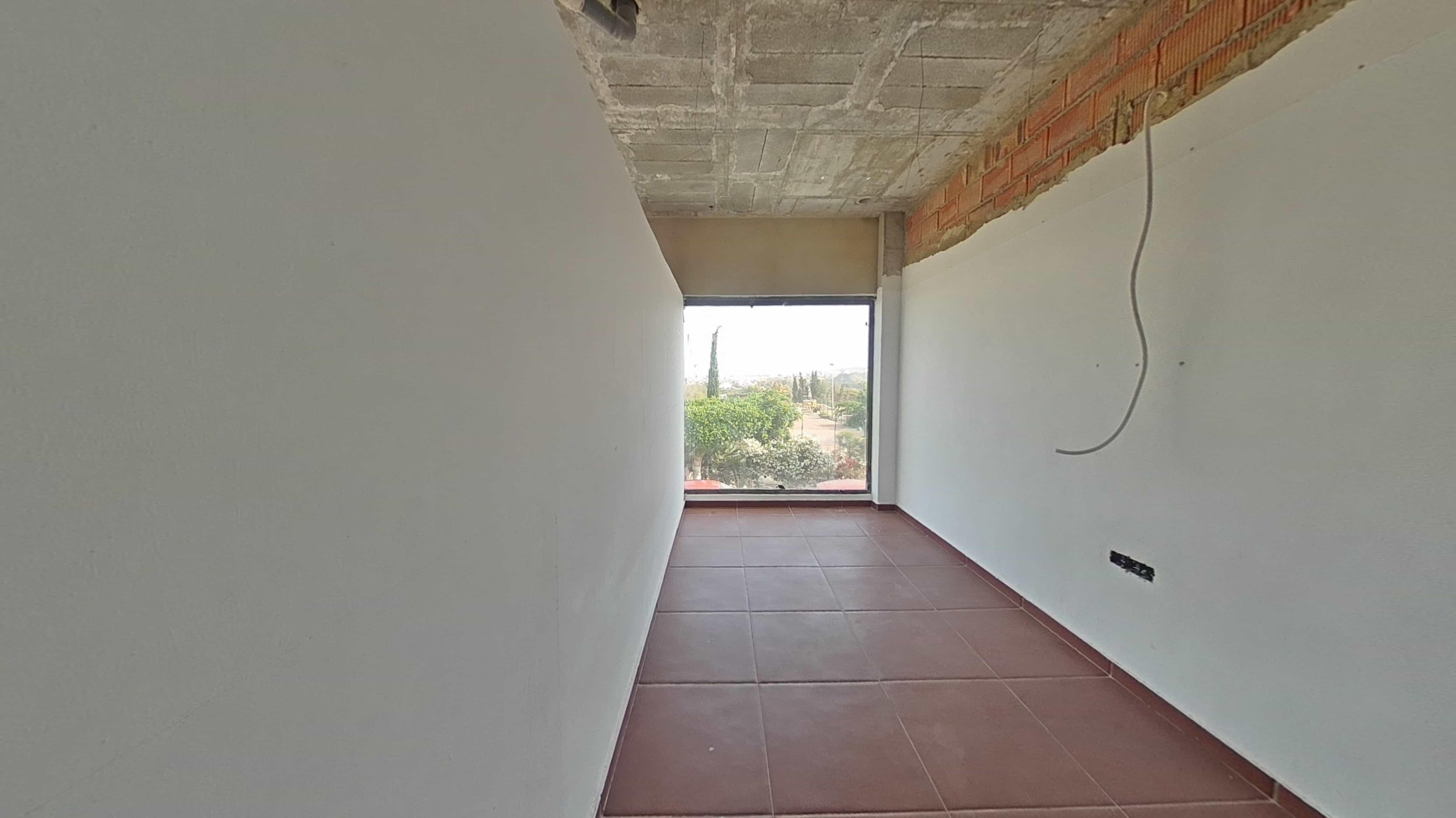 Commercial premises for sale in avda Del Mar