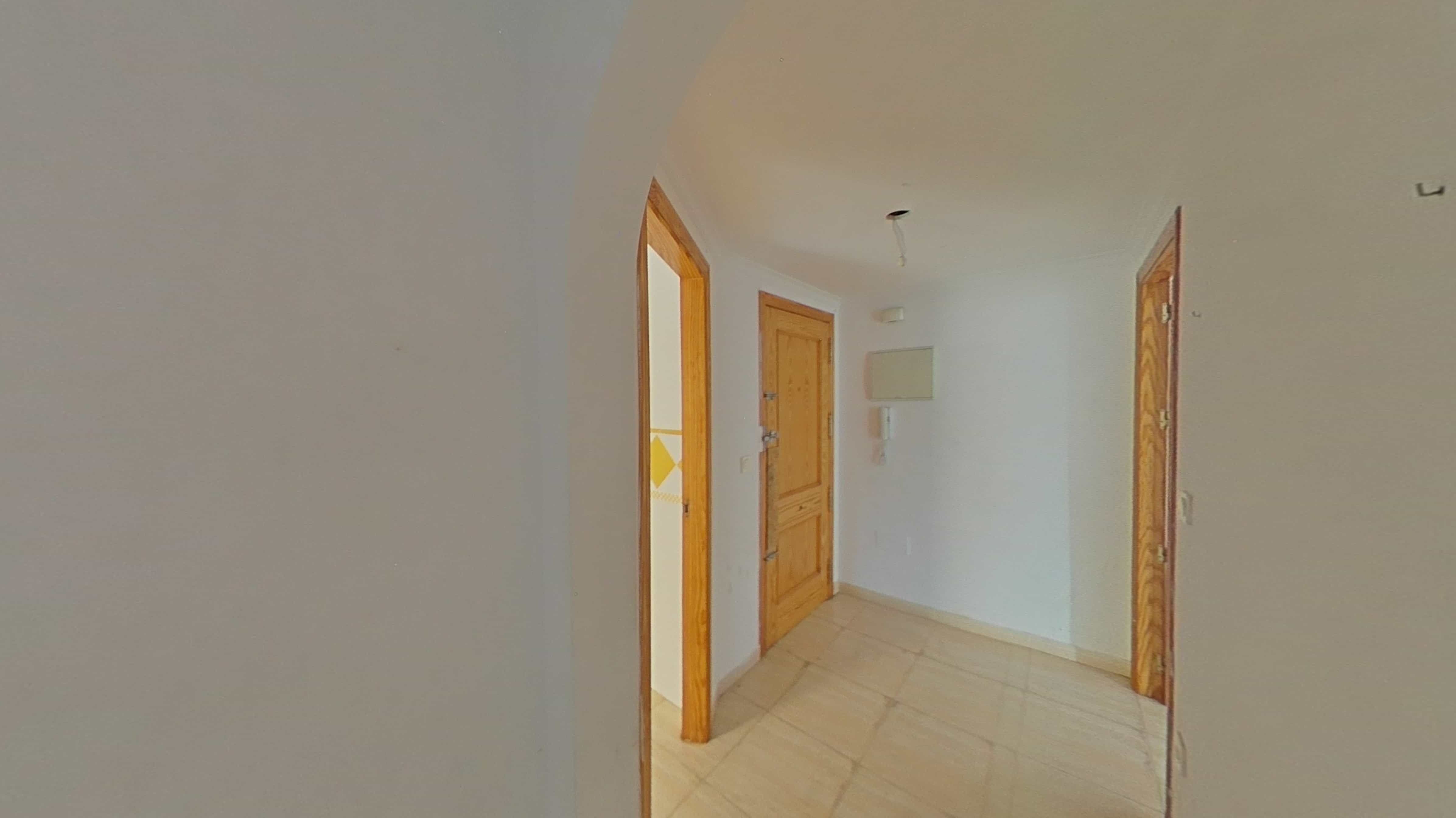 Flat for sale in calle Guillermo Simonelli