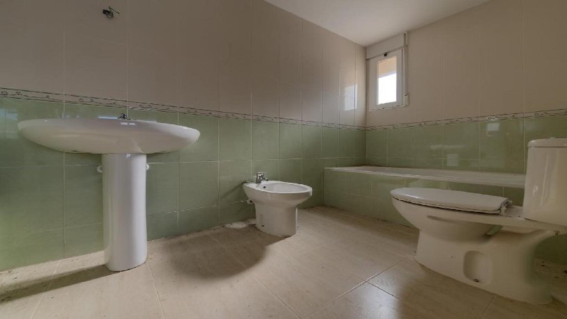 Garage for sale in lugar Del Secano