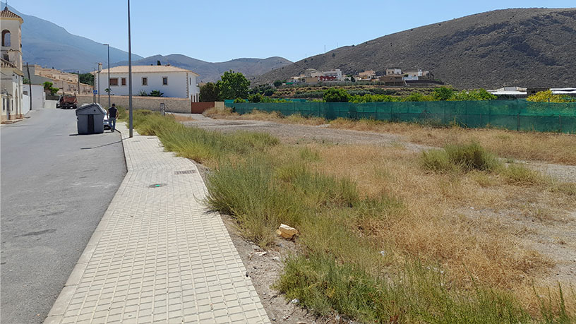 Terreno urbano en venta en lugar Las Mercedes