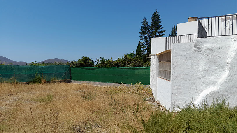 Terreno urbano en venta en lugar Las Mercedes