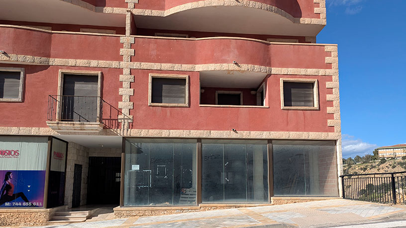 Commercial premises for sale in avda Ronda