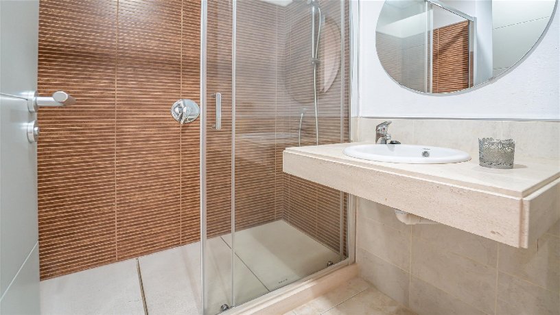 Piso en venta en ronda Rn Mulhacen
