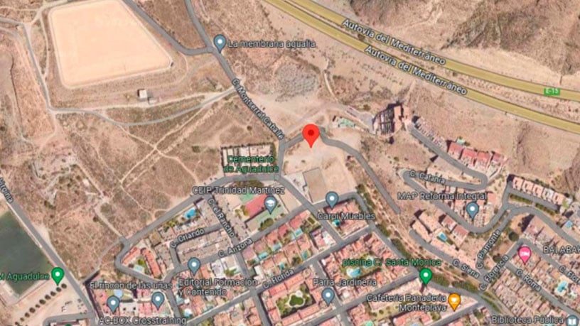 Developable land for sale in sect Ue-104