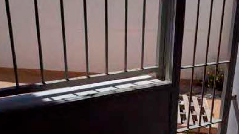 Work stopped for sale in calle 6 Ue-8-lg. Cl Azucena