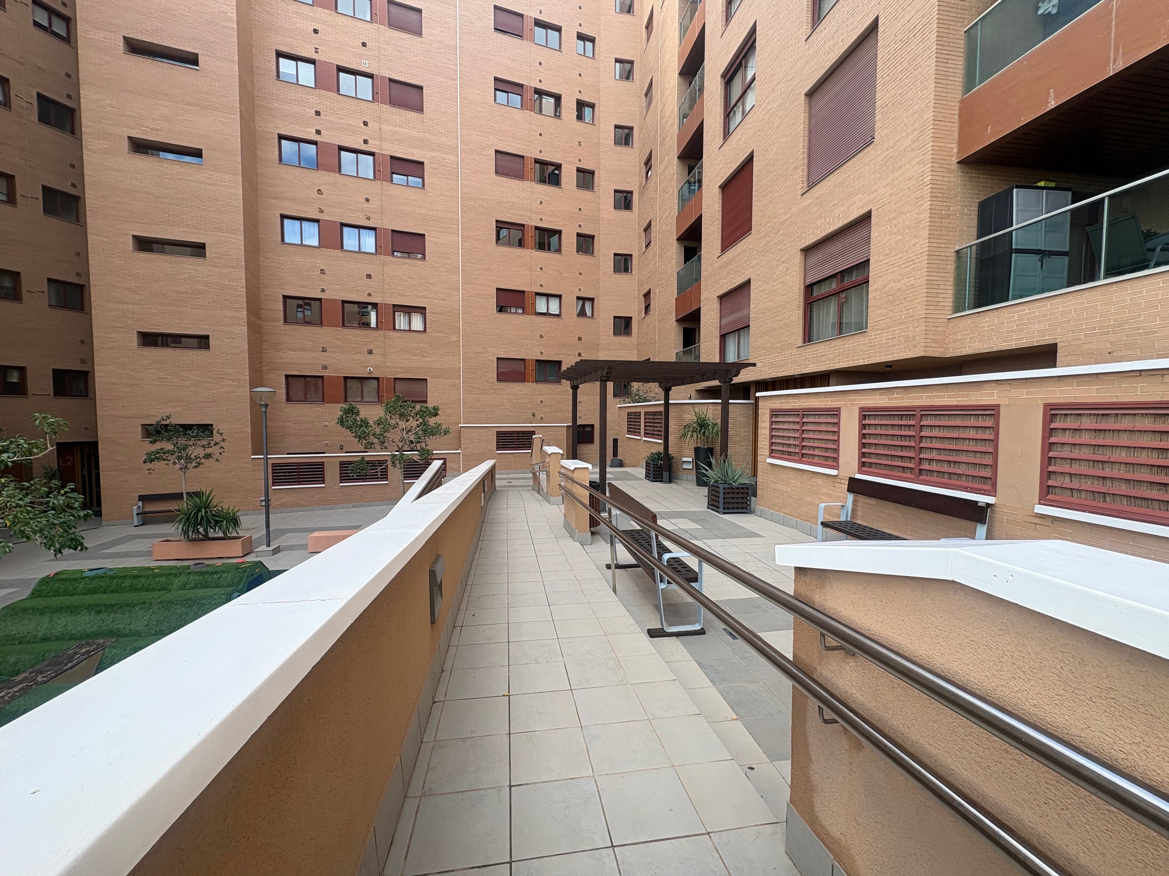 Piso en venta en avenida Calle Médico Francisco Pérez Company