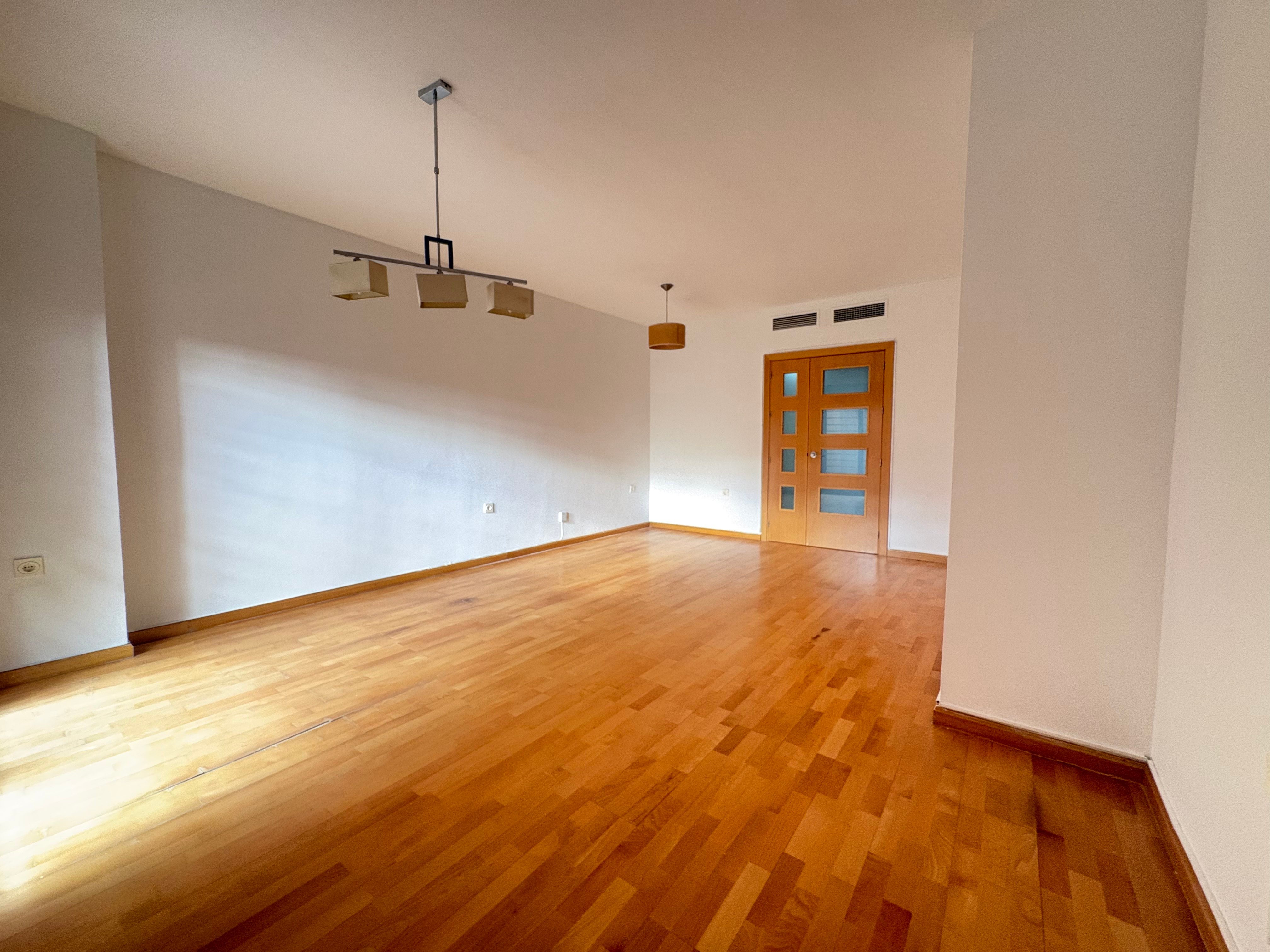 Piso en venta en avenida Calle Médico Francisco Pérez Company