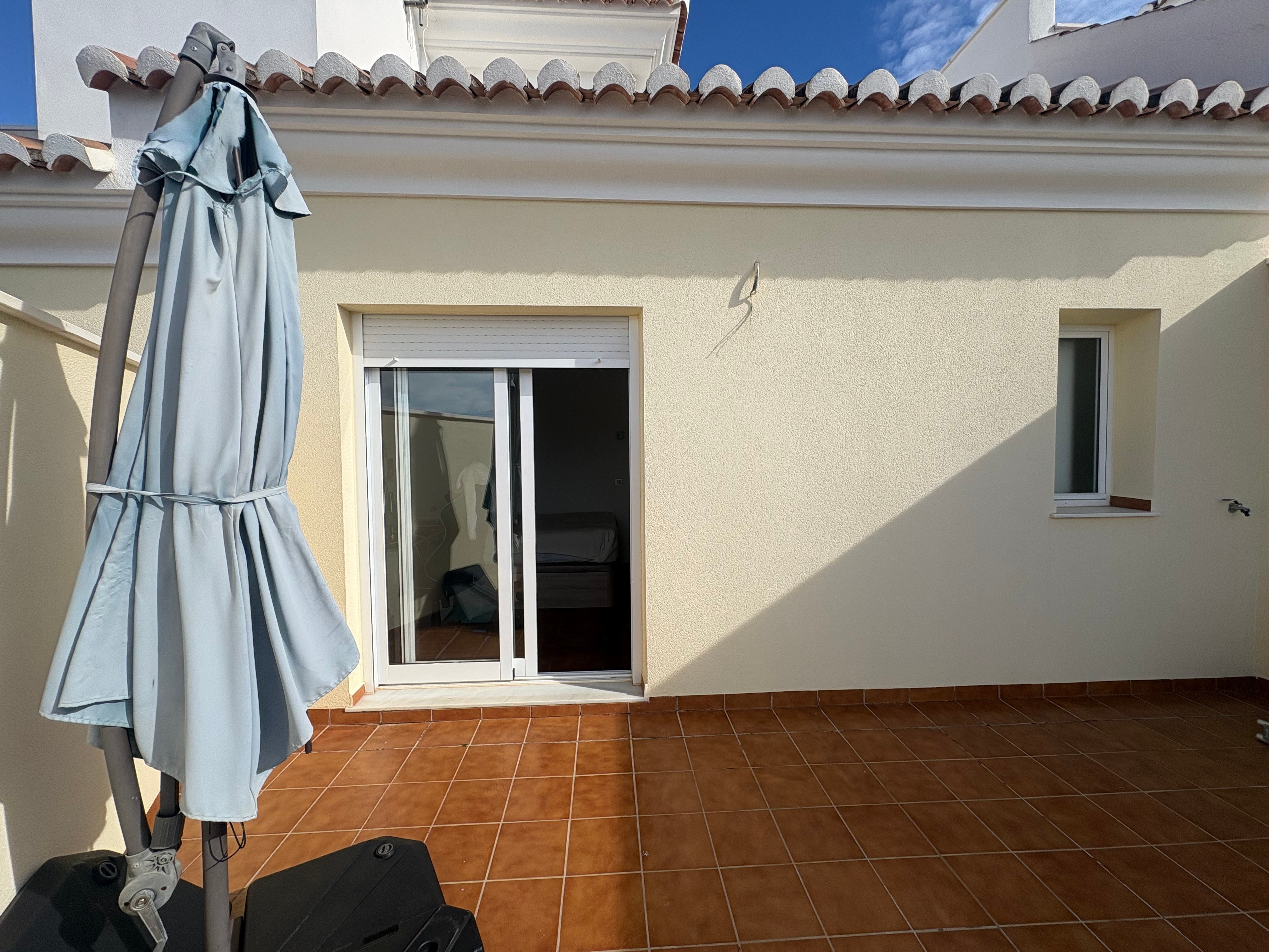 Piso en venta en calle Calle Fuente la Higuera