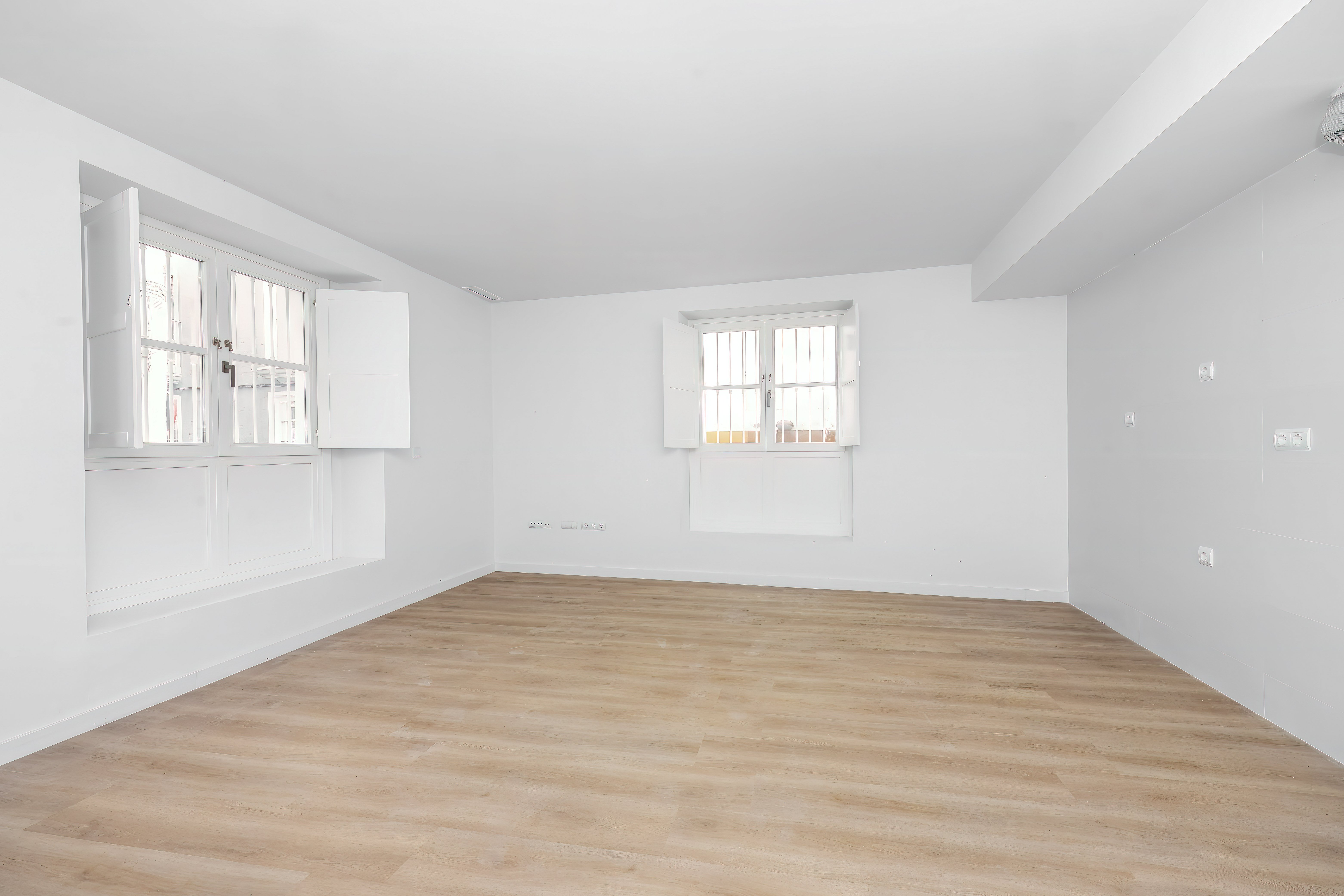 Piso en venta en calle Rafael de la Viesca