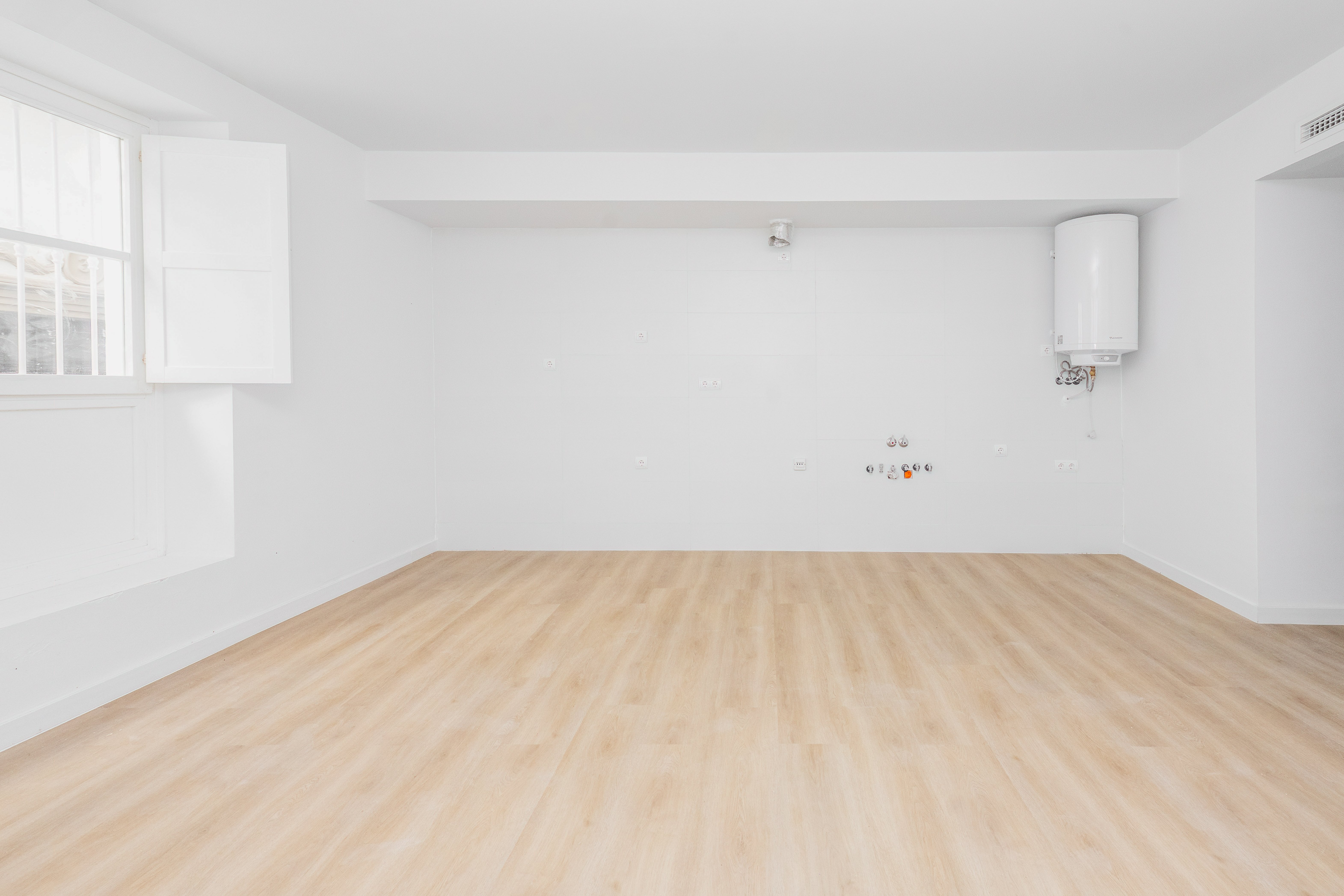 Piso en venta en calle Rafael de la Viesca