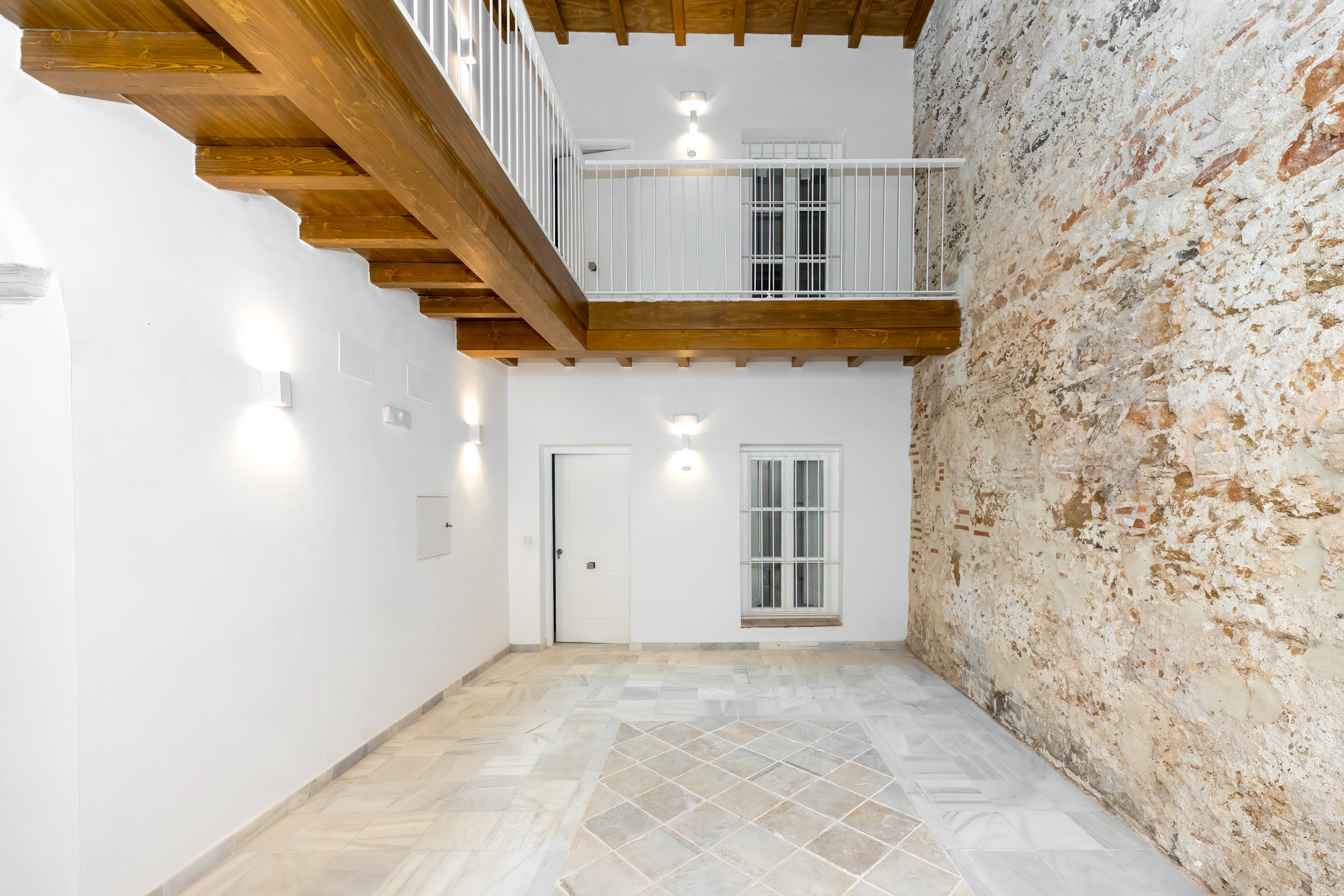 Piso en venta en calle Rafael de la Viesca