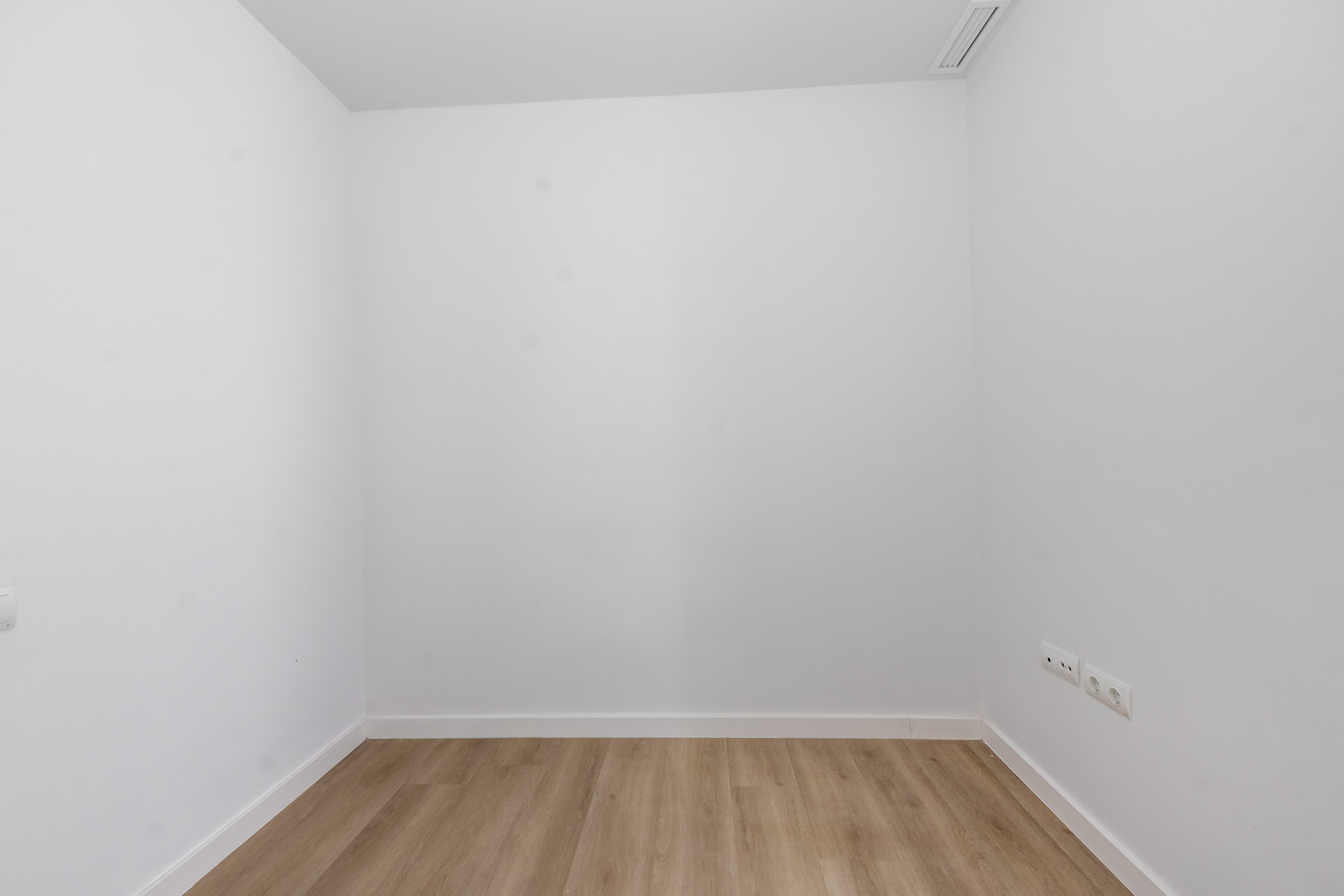 Piso en venta en calle Rafael de la Viesca