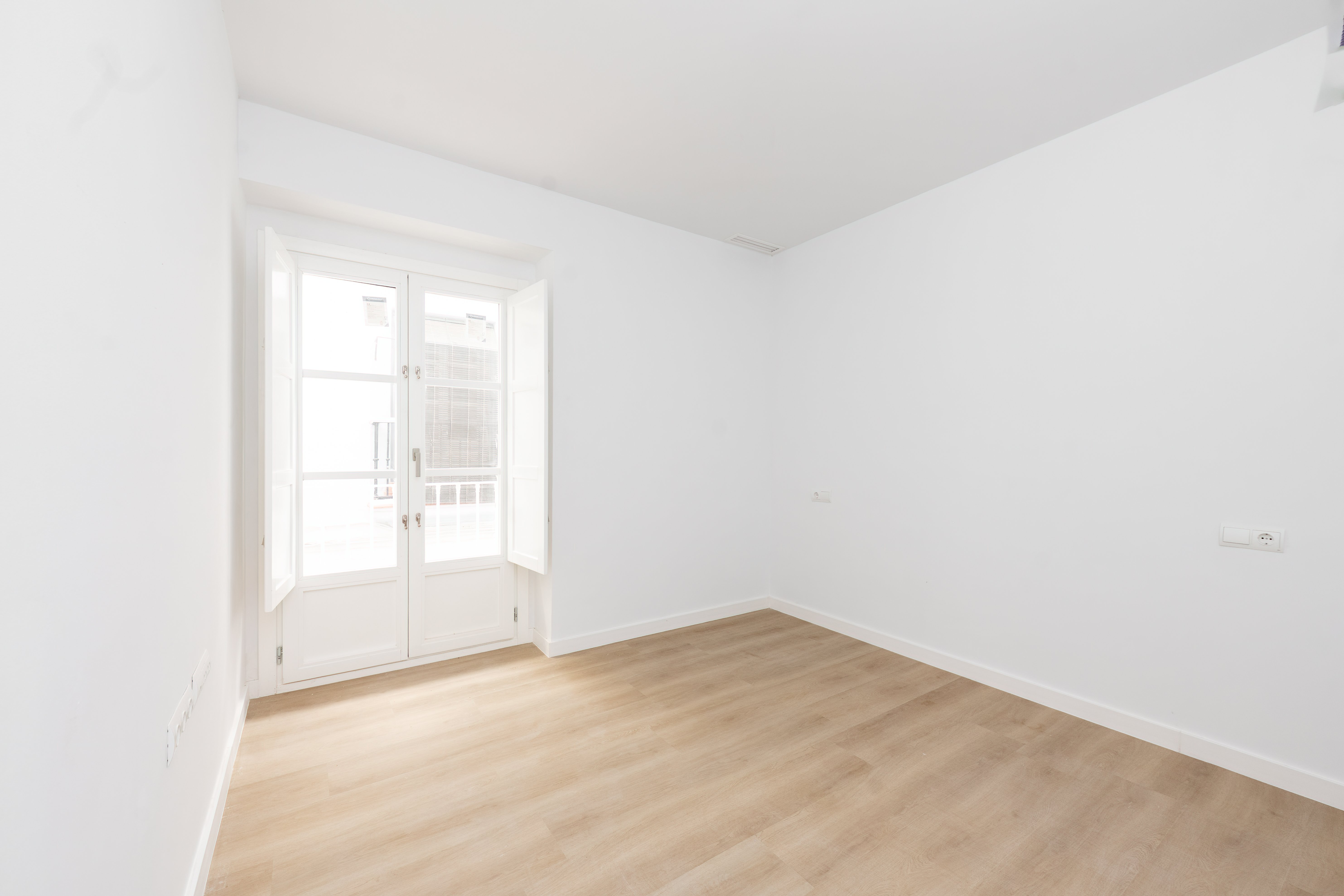 Piso en venta en calle Rafael de la Viesca
