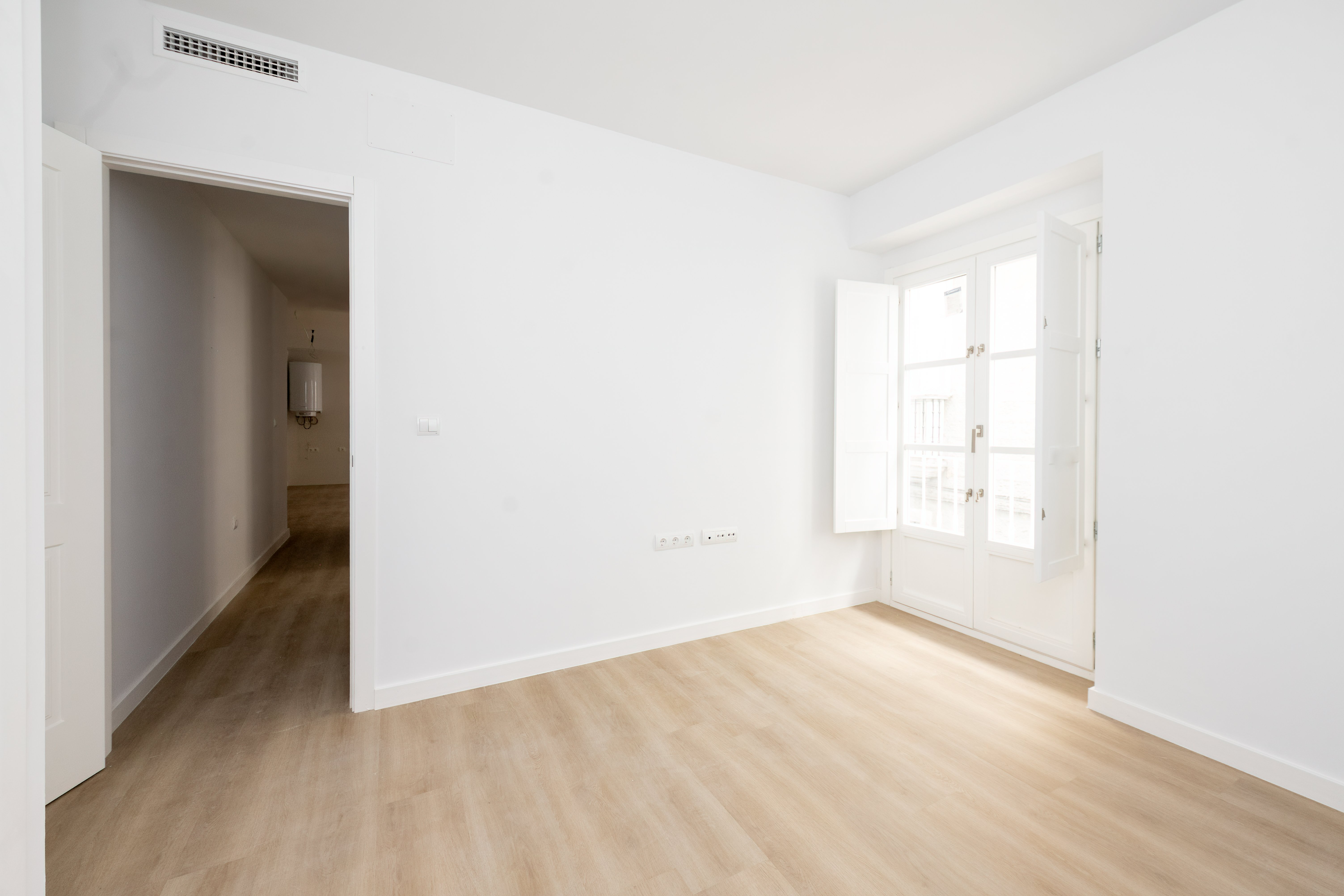 Piso en venta en calle Rafael de la Viesca