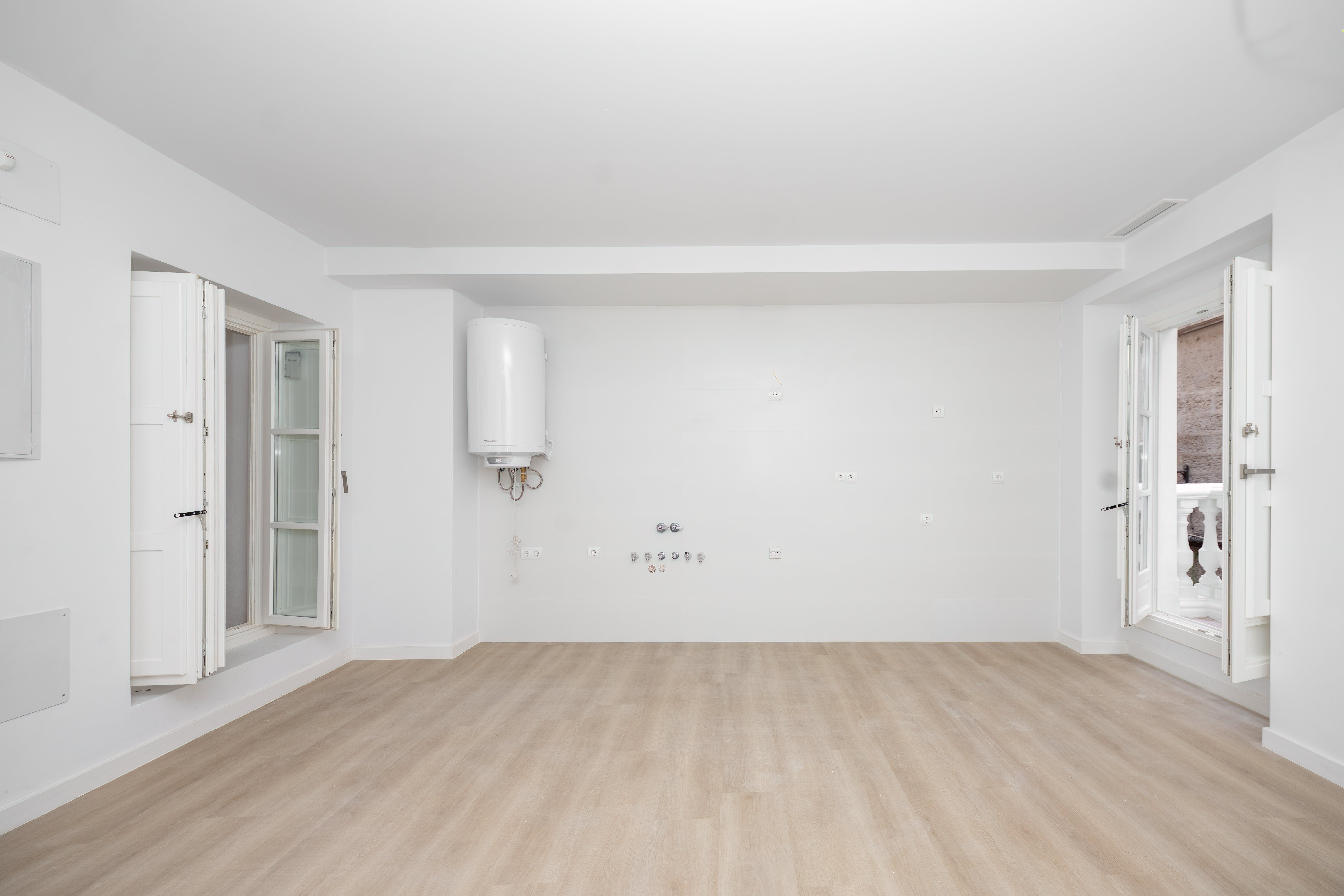 Piso en venta en calle Rafael de la Viesca