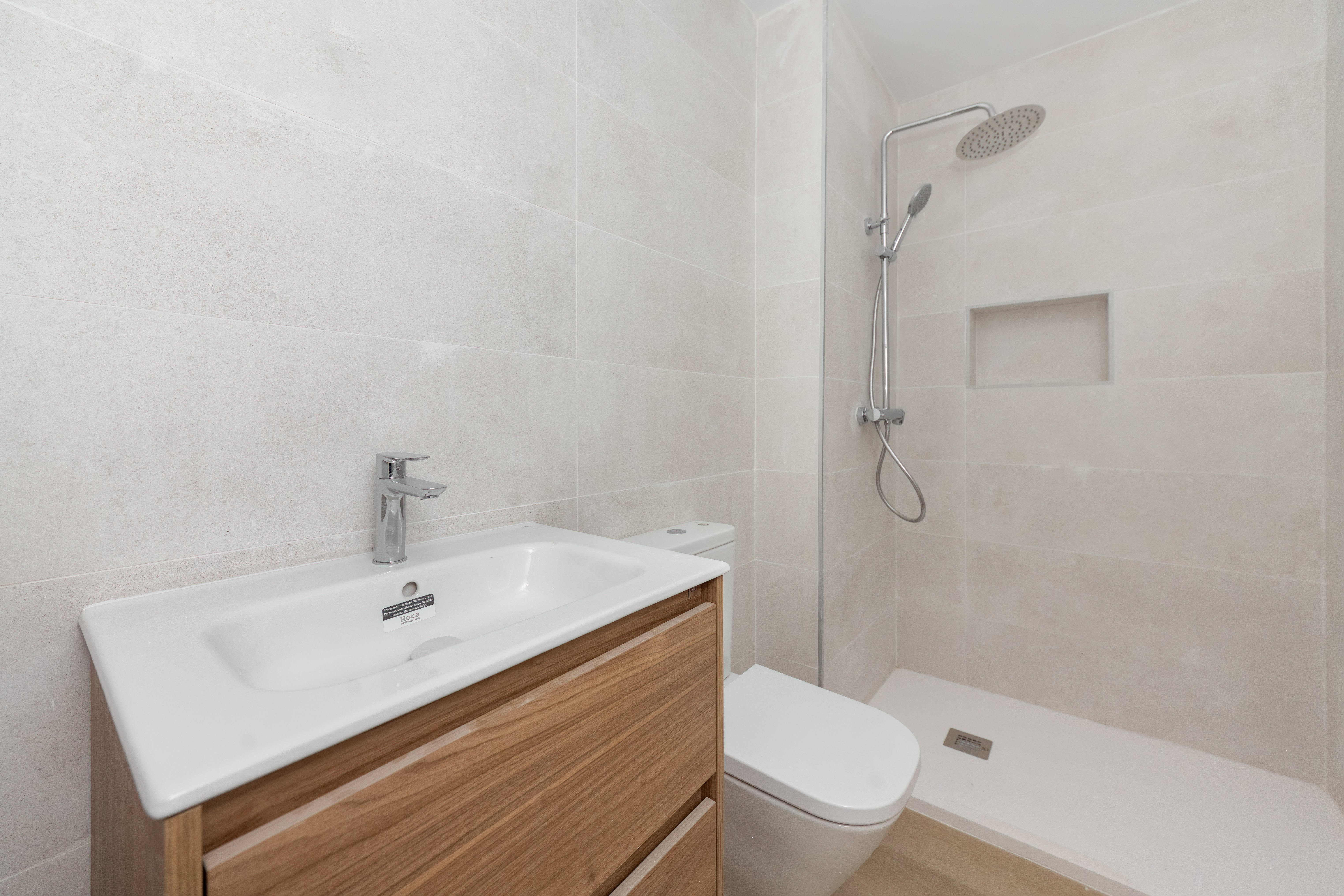Piso en venta en calle Rafael de la Viesca