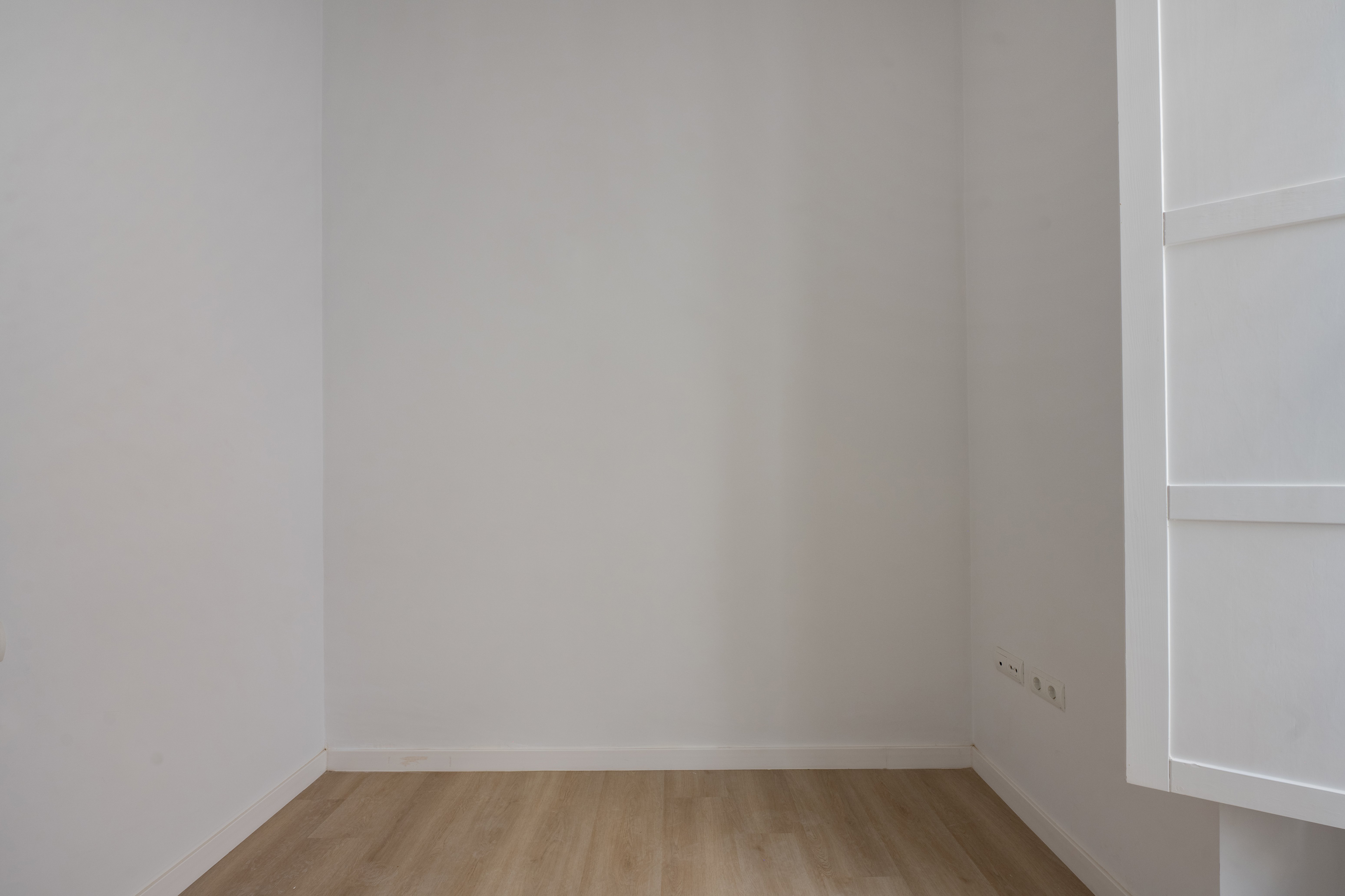 Flat for sale in calle Rafael de la Viesca