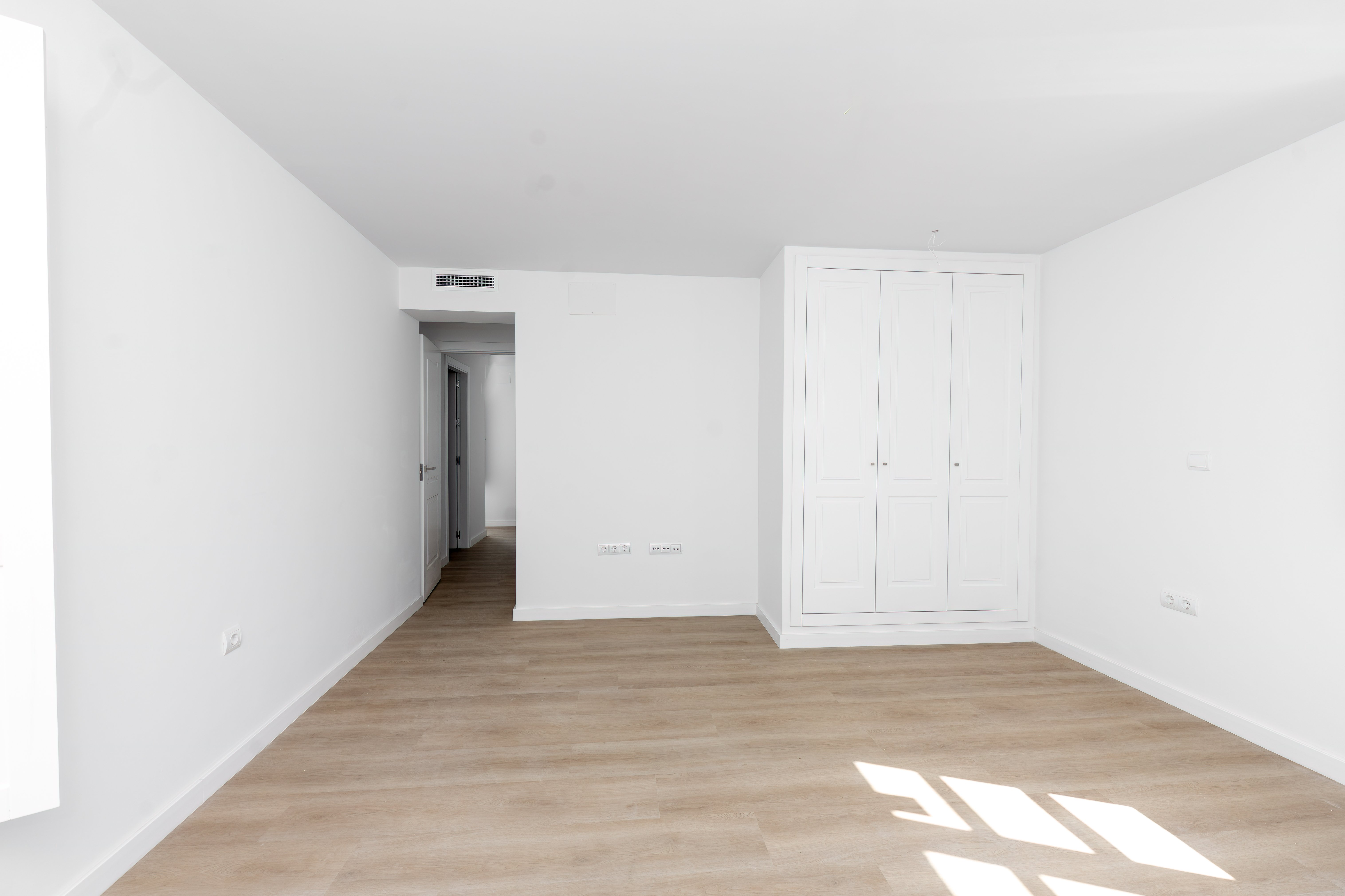 Piso en venta en calle Rafael de la Viesca