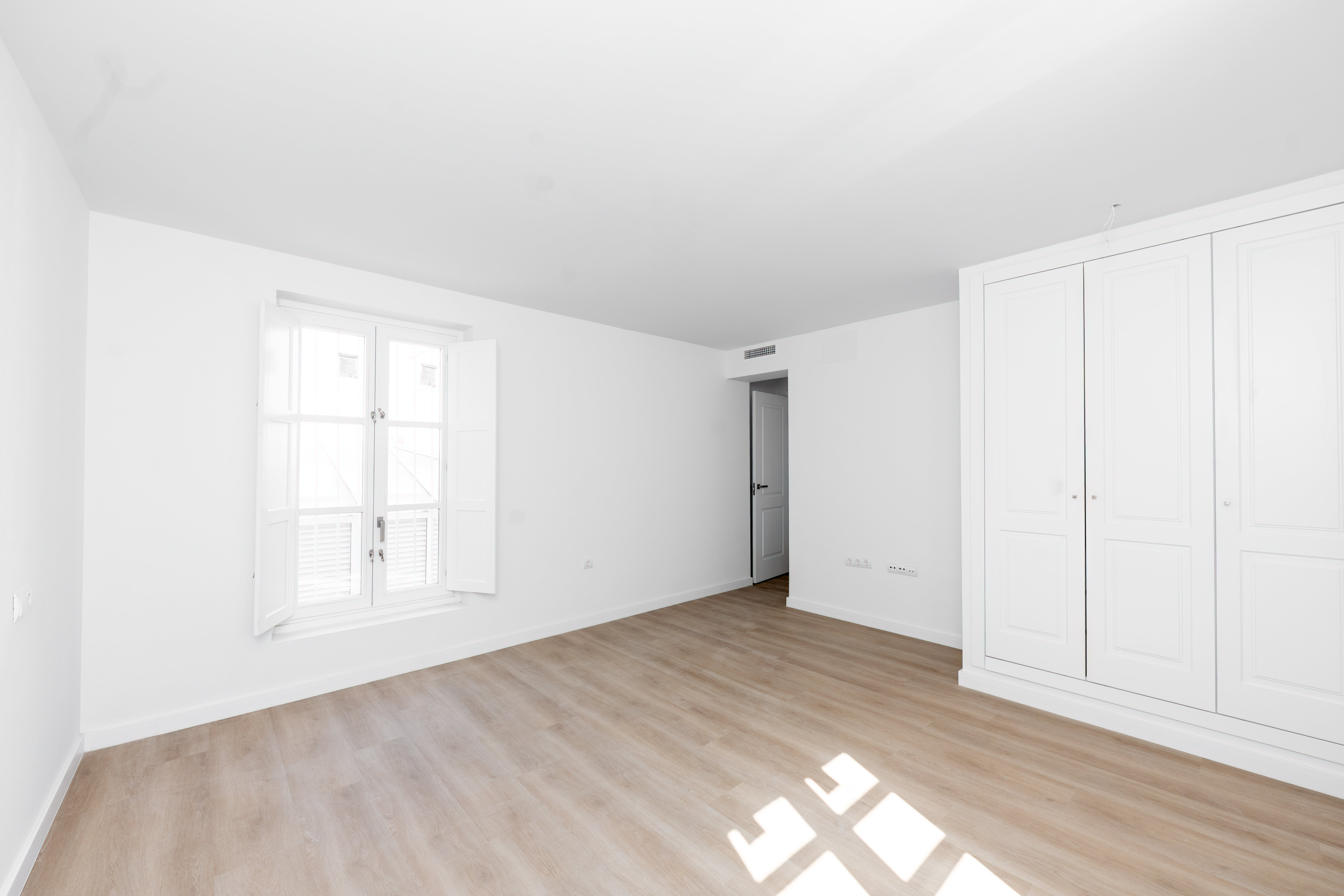 Piso en venta en calle Rafael de la Viesca