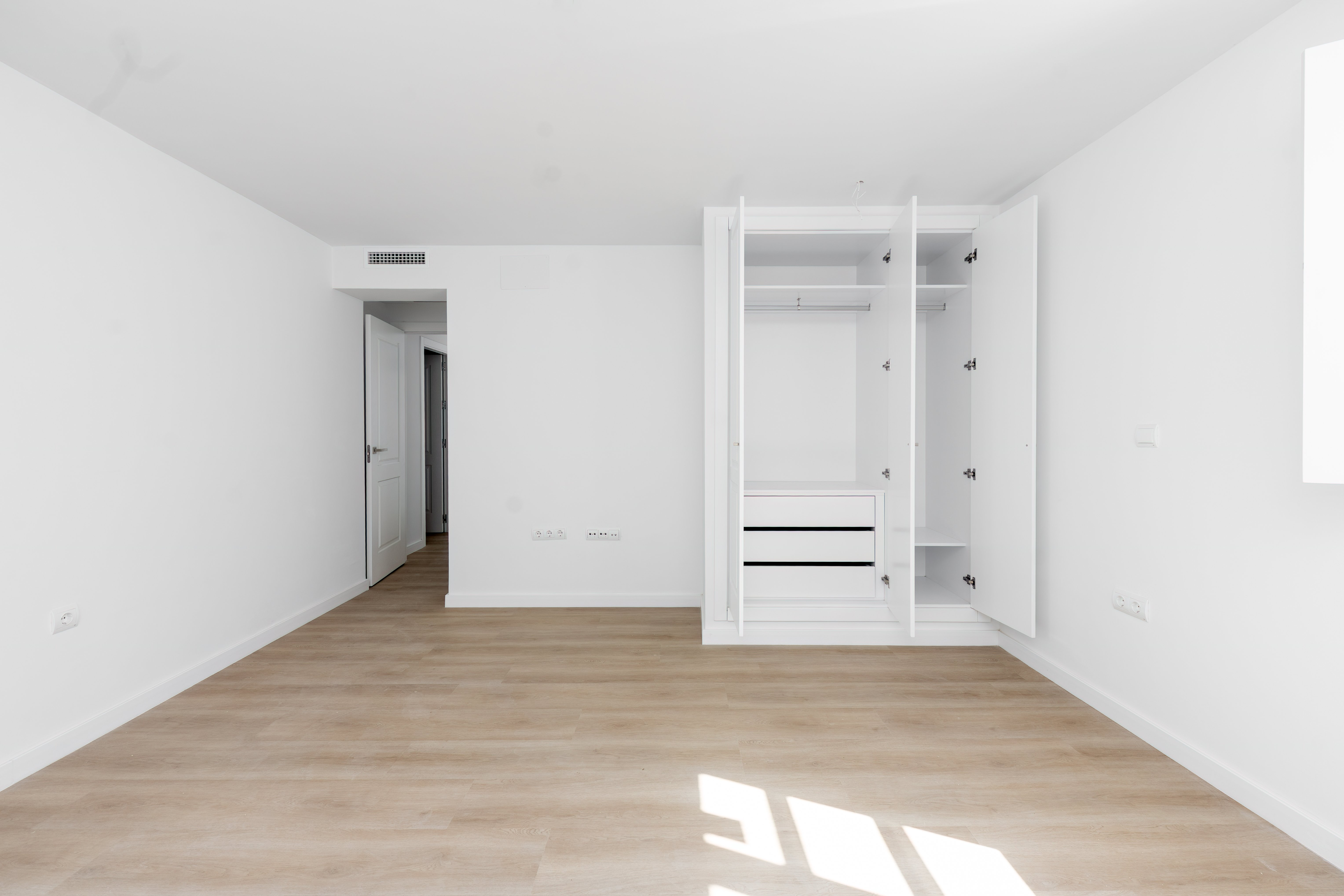 Piso en venta en calle Rafael de la Viesca