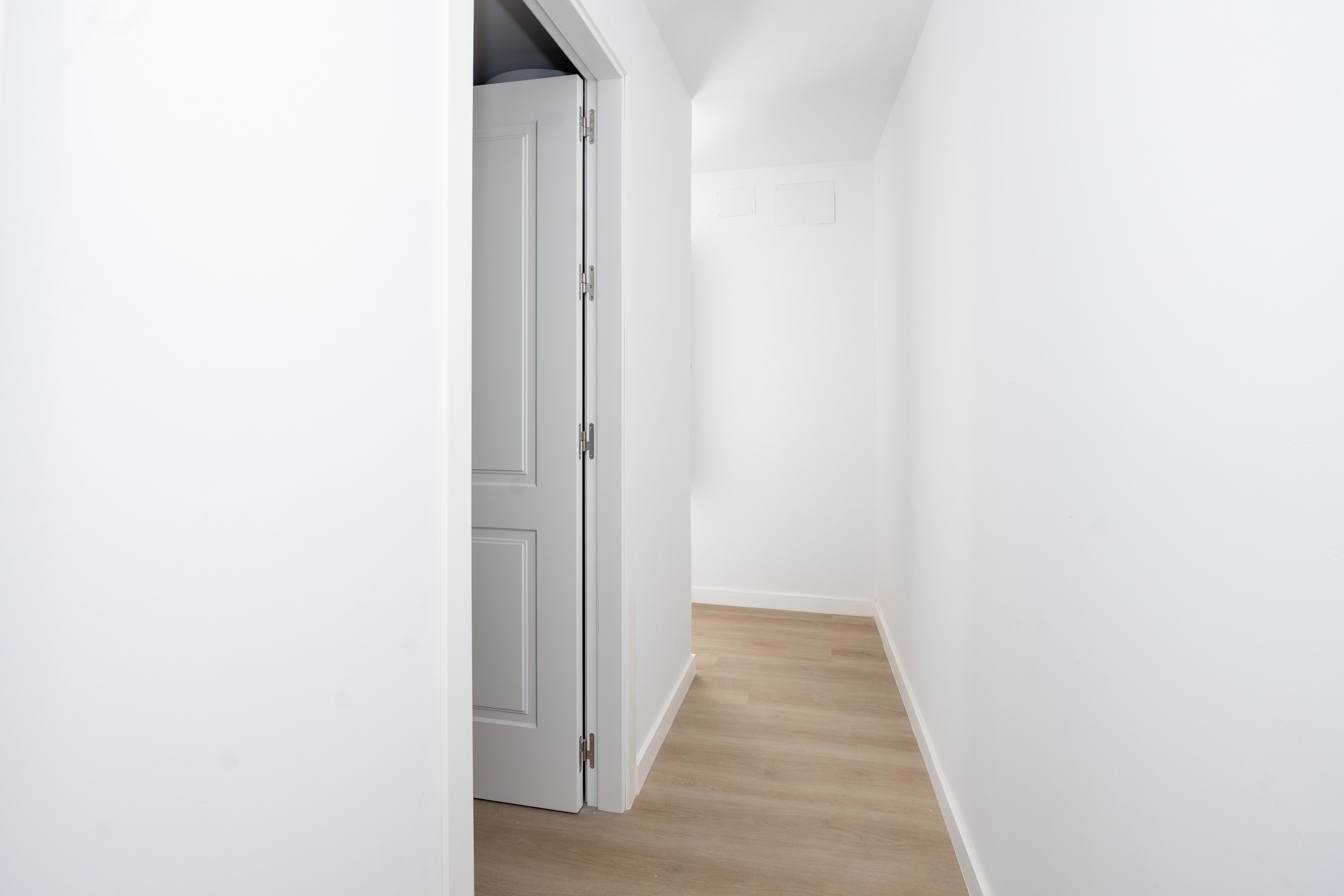 Flat for sale in calle Rafael de la Viesca