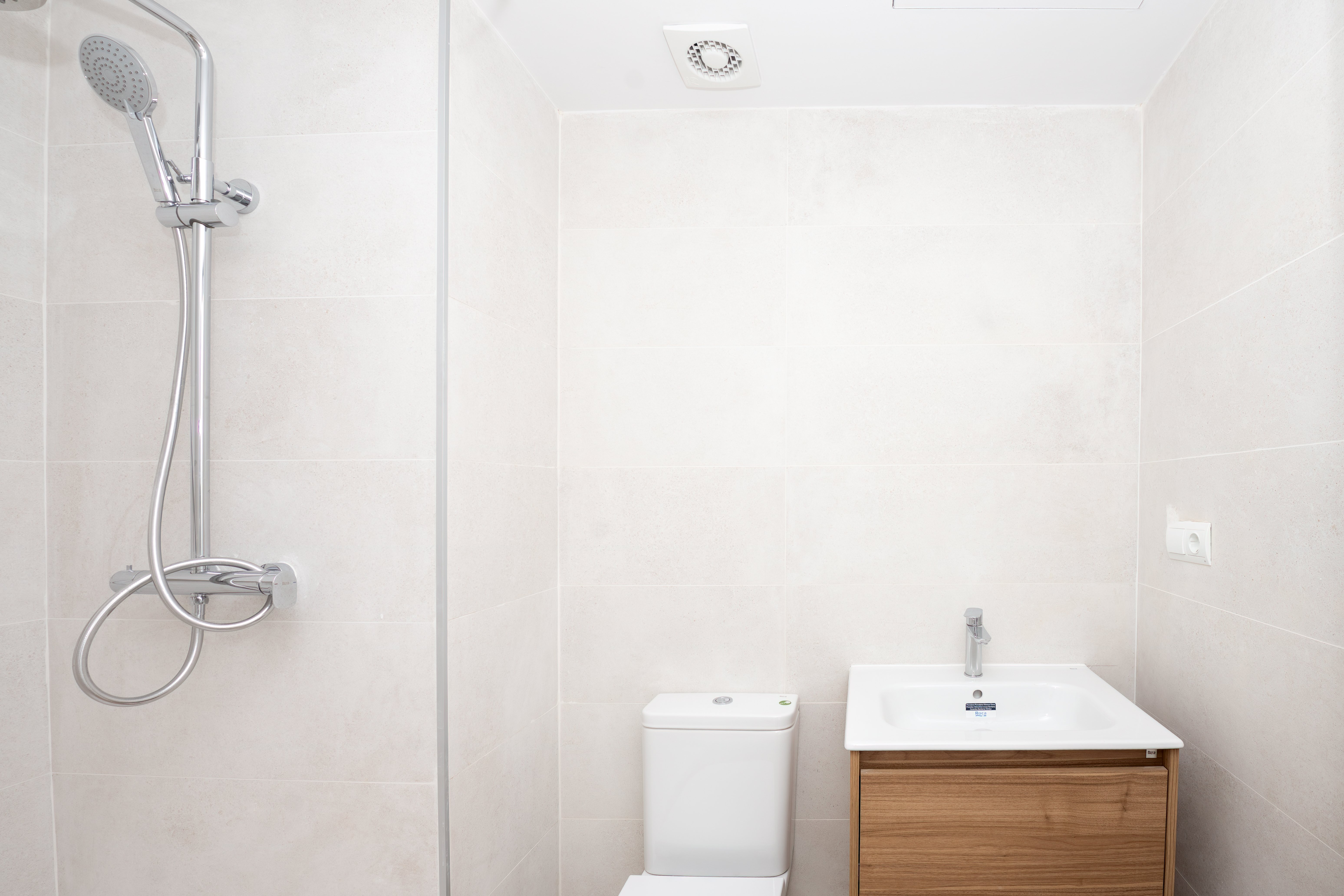 Flat for sale in calle Rafael de la Viesca