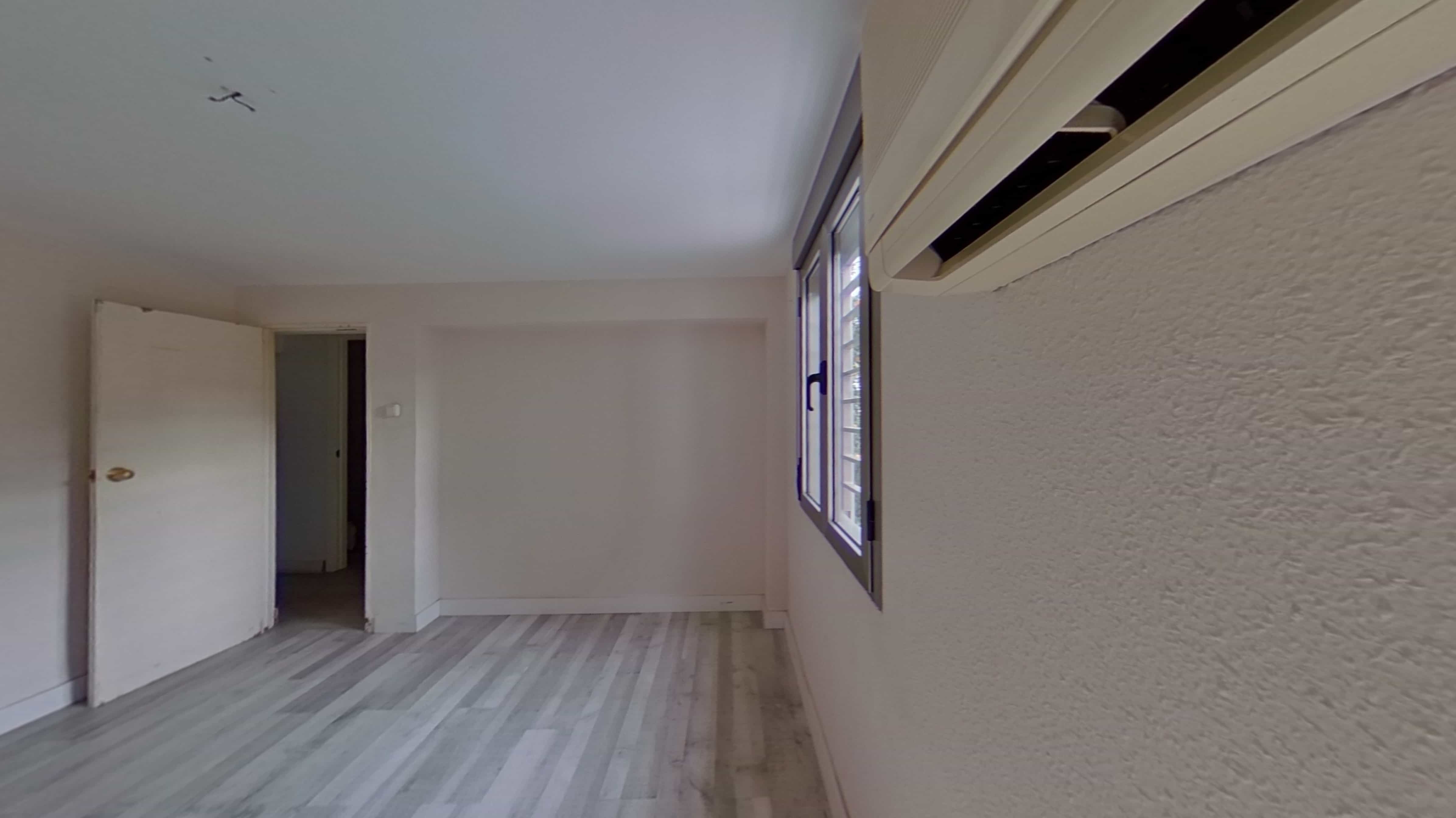 Piso en venta en calle Cañete de las Torres