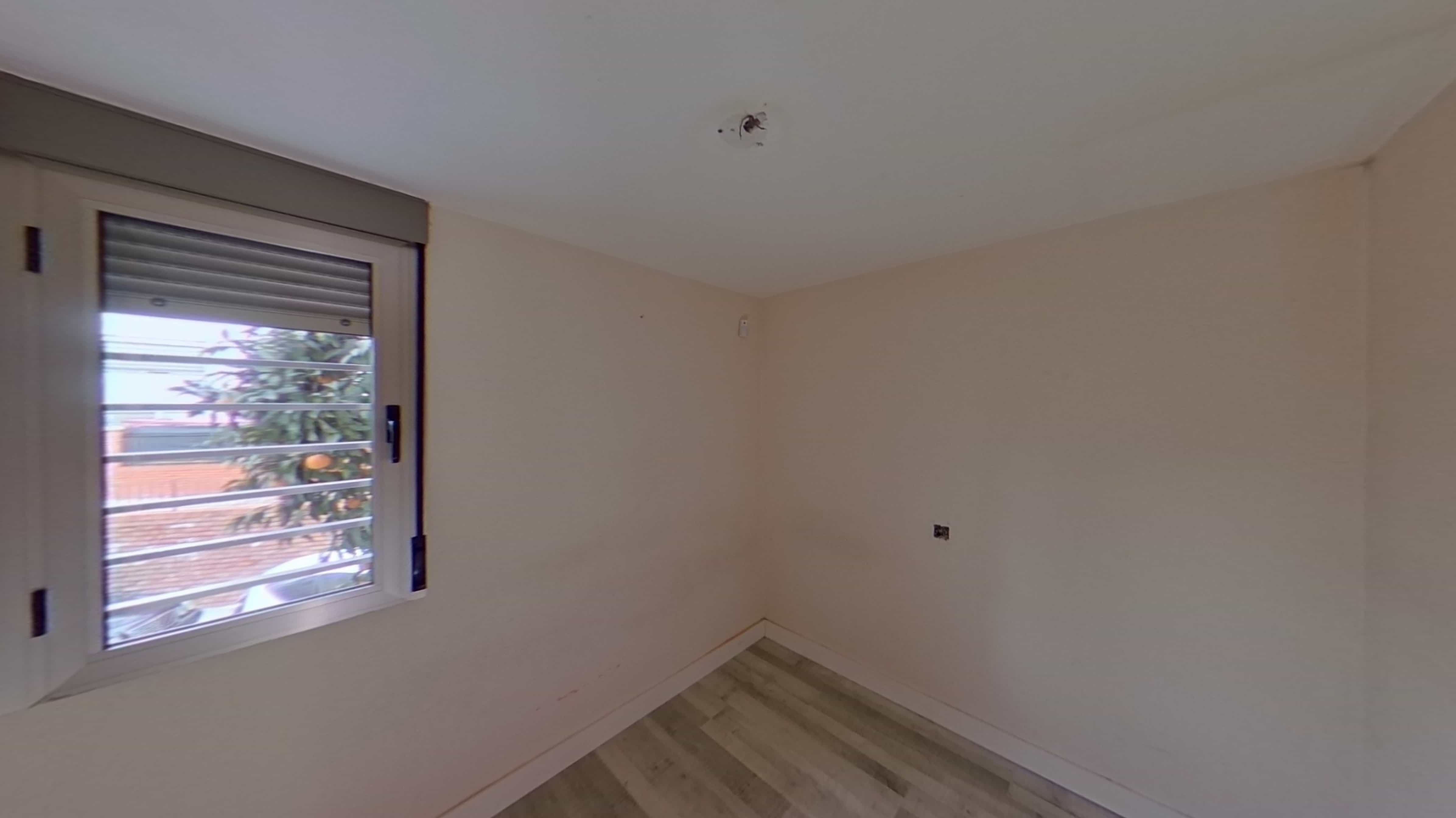 Piso en venta en calle Cañete de las Torres