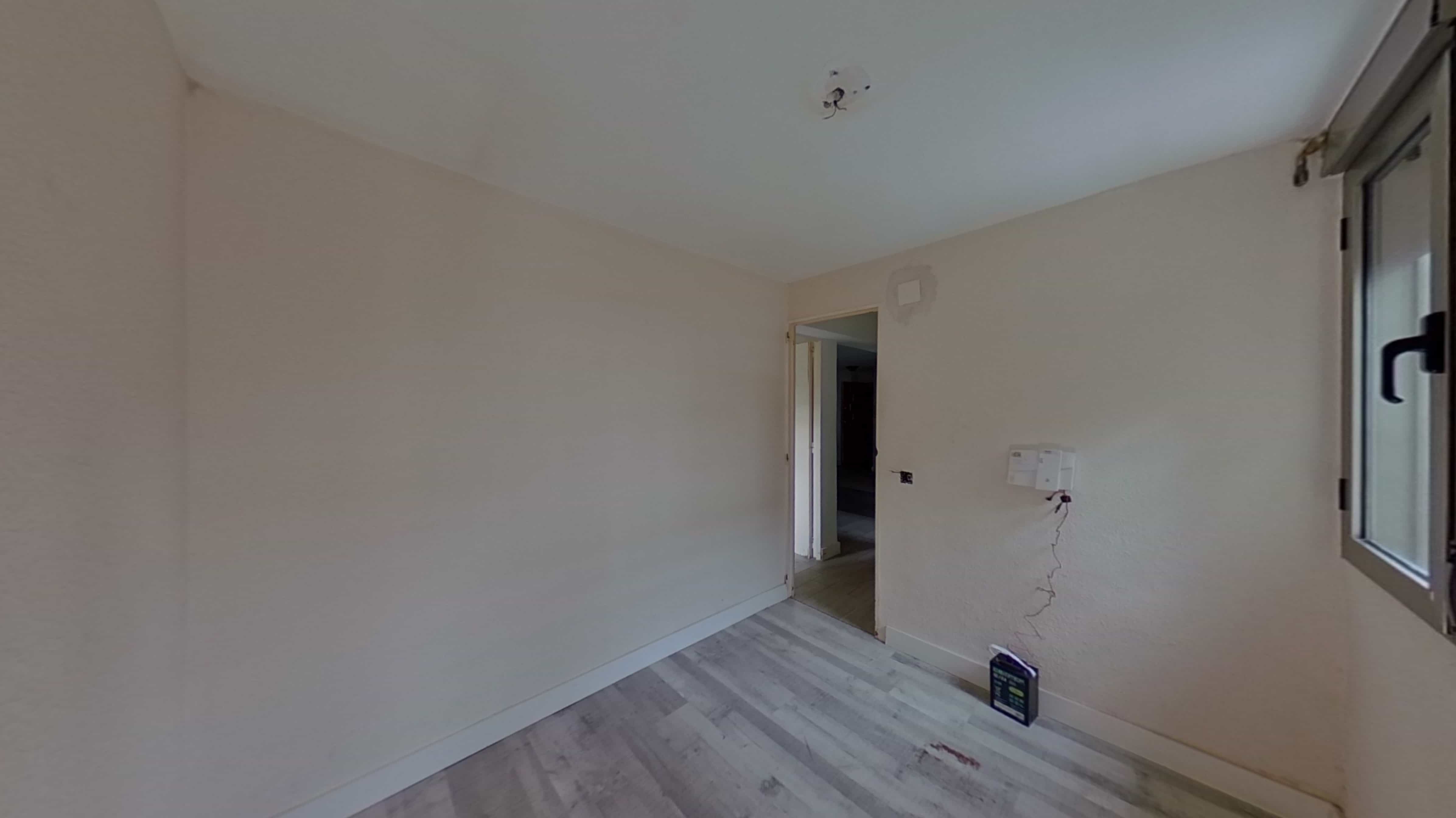 Piso en venta en calle Cañete de las Torres