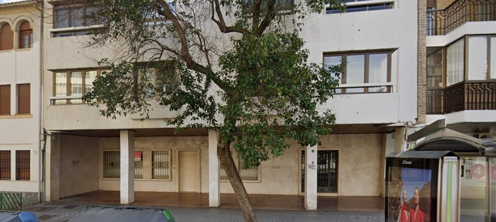 Local en venta en avenida De las Ollerías