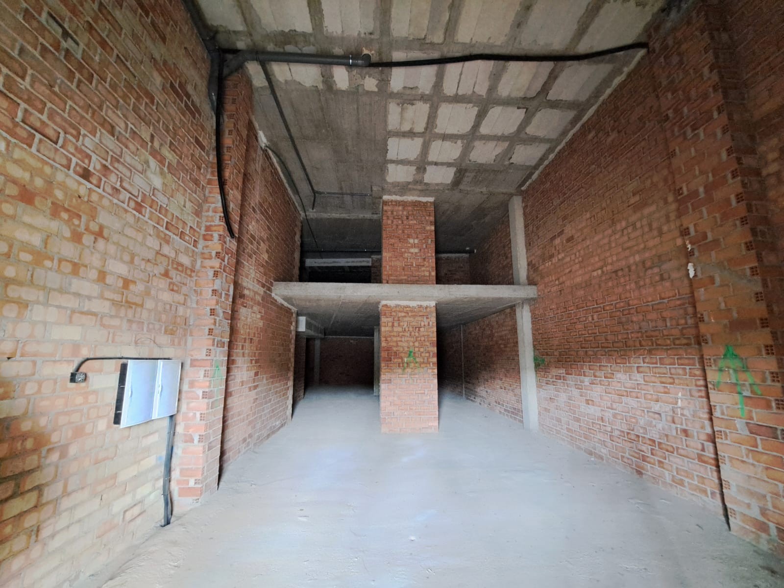 Local en venta en avenida Vía Augusta