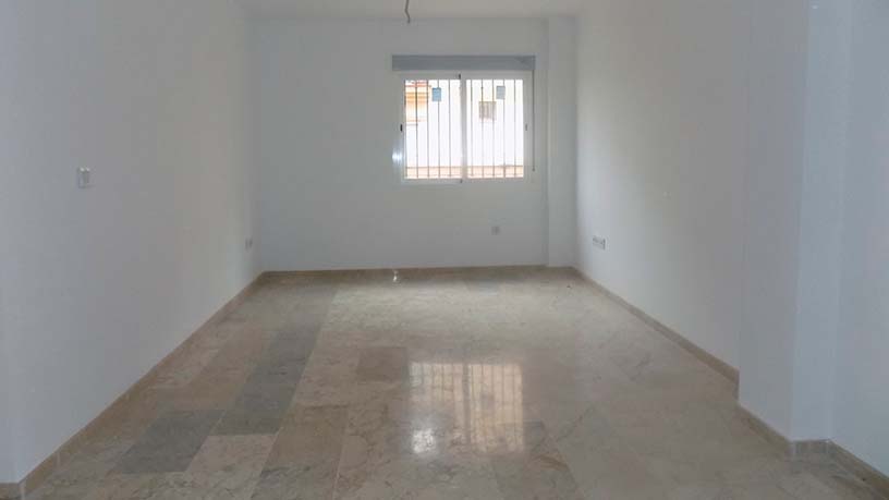 Flat for sale in calle Alhambra