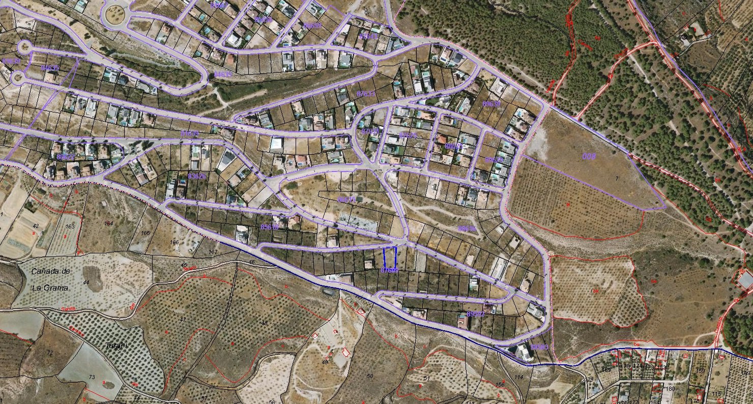 Terrain urbain Dans Rue Guevejar, Parcela 11, Zubia (la), Granada