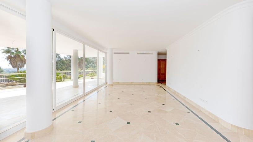 Casa en venta en calle Los Almendro, Urb Torrecilla y Estoril