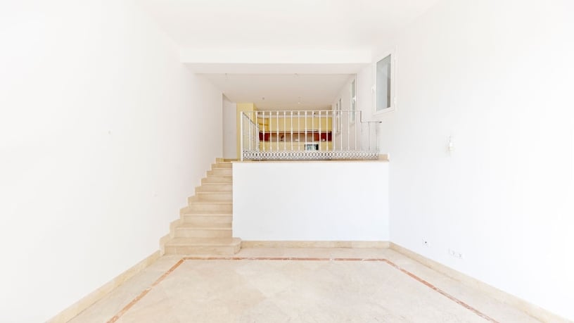 Casa en venta en calle Los Almendro, Urb Torrecilla y Estoril