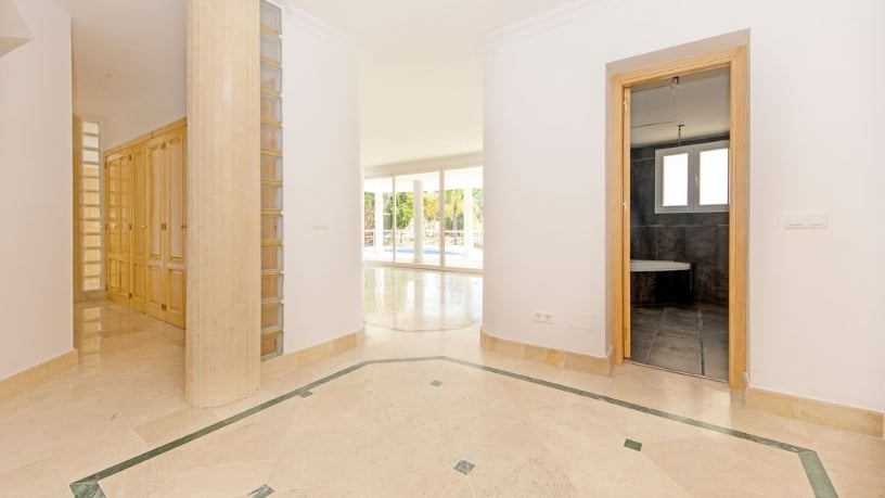 Casa en venta en calle Los Almendro, Urb Torrecilla y Estoril