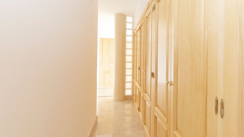 Casa en venta en calle Los Almendro, Urb Torrecilla y Estoril