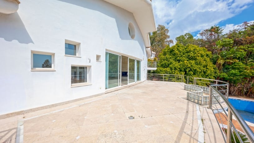 Casa en venta en calle Los Almendro, Urb Torrecilla y Estoril