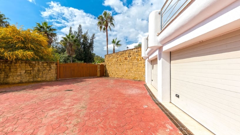 Casa en venta en calle Los Almendro, Urb Torrecilla y Estoril