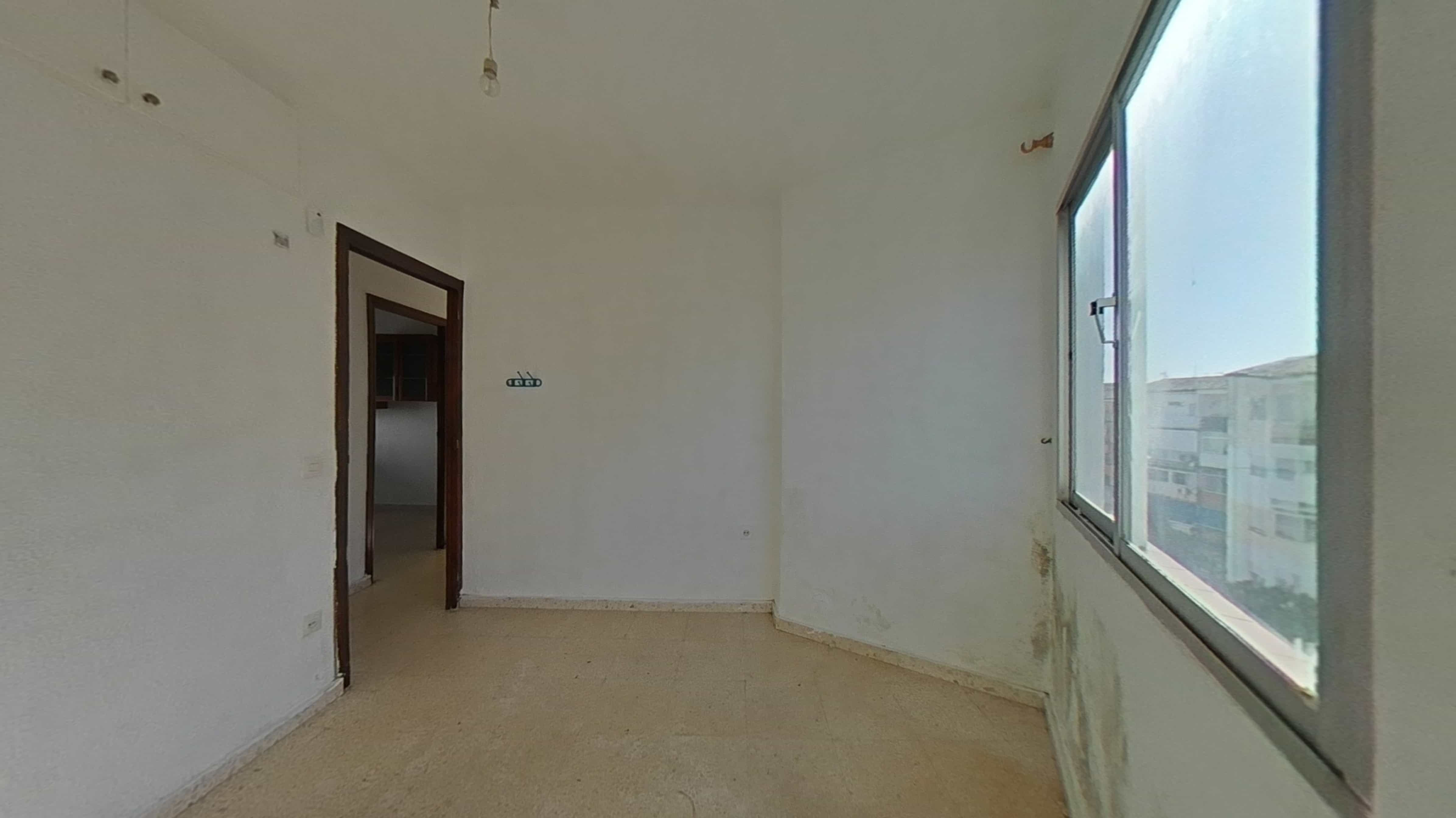 Flat for sale in calle La Paz