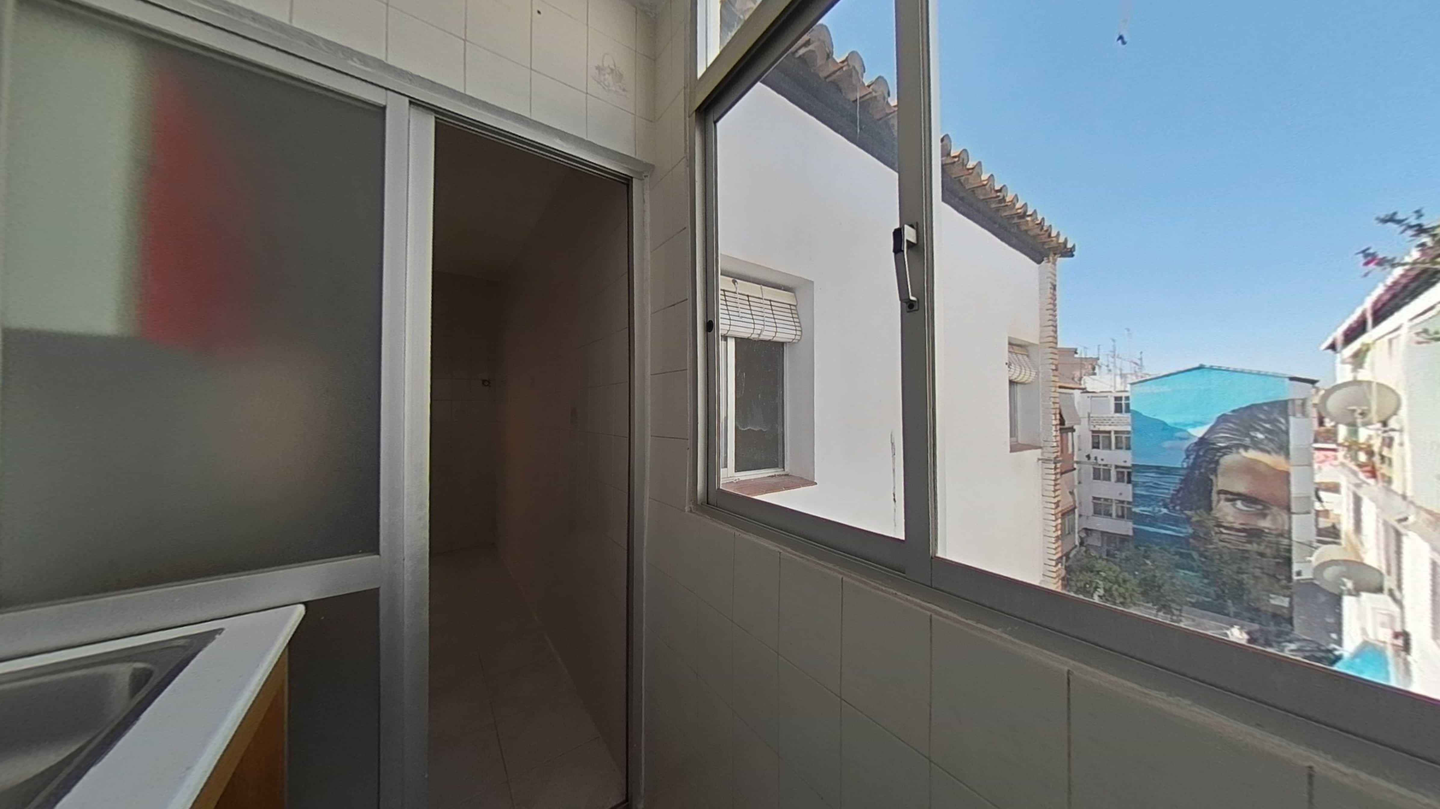 Flat for sale in calle La Paz