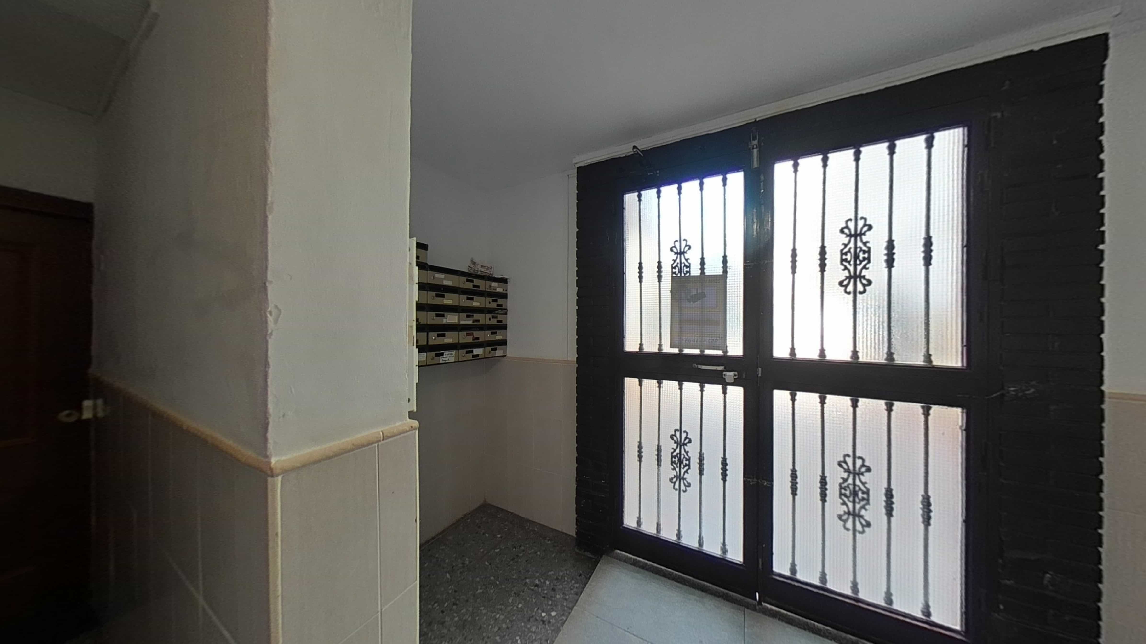 Flat for sale in calle La Paz