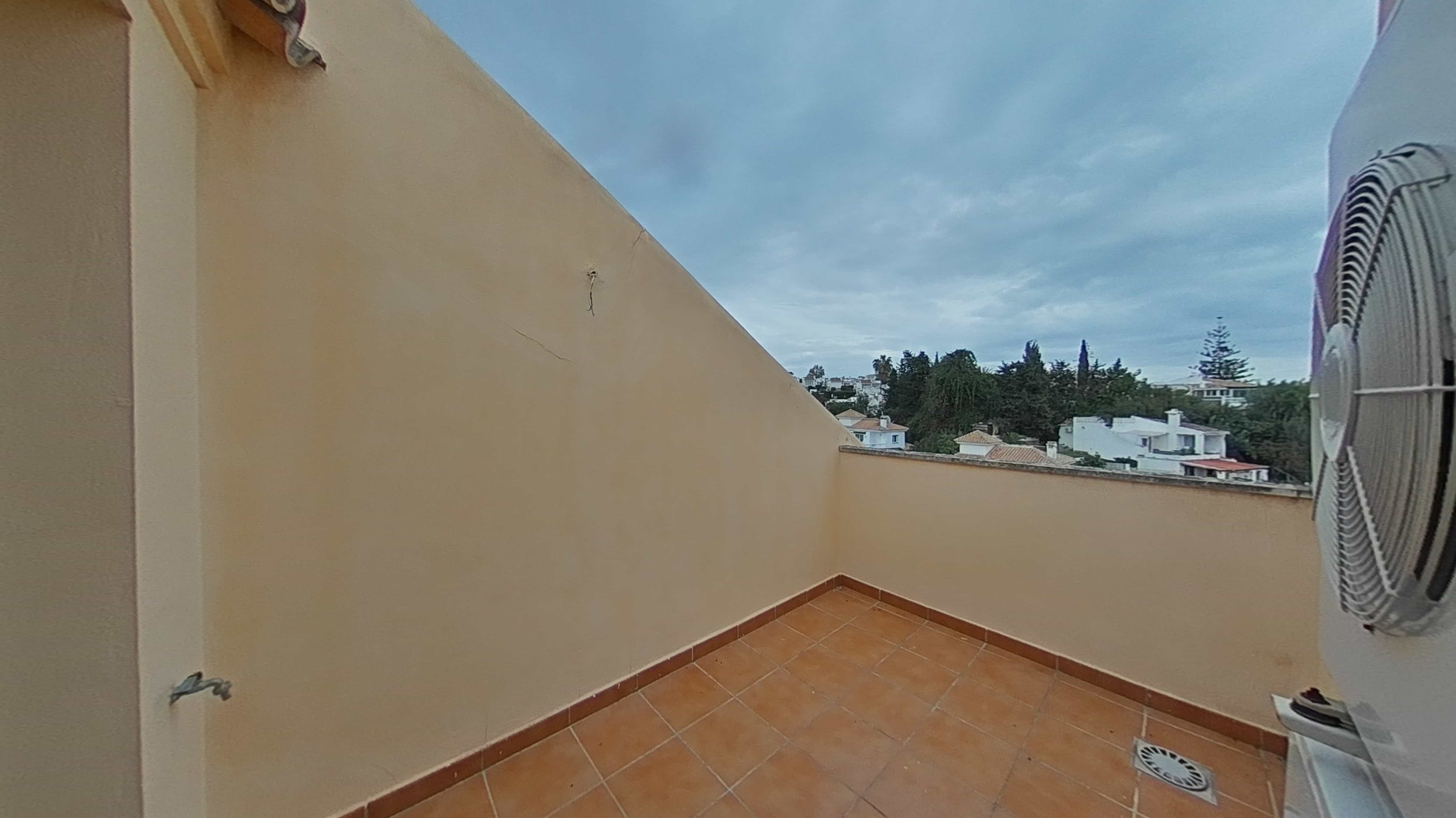  Maison mitoyenne à vendre à calle Adarves de Calypso