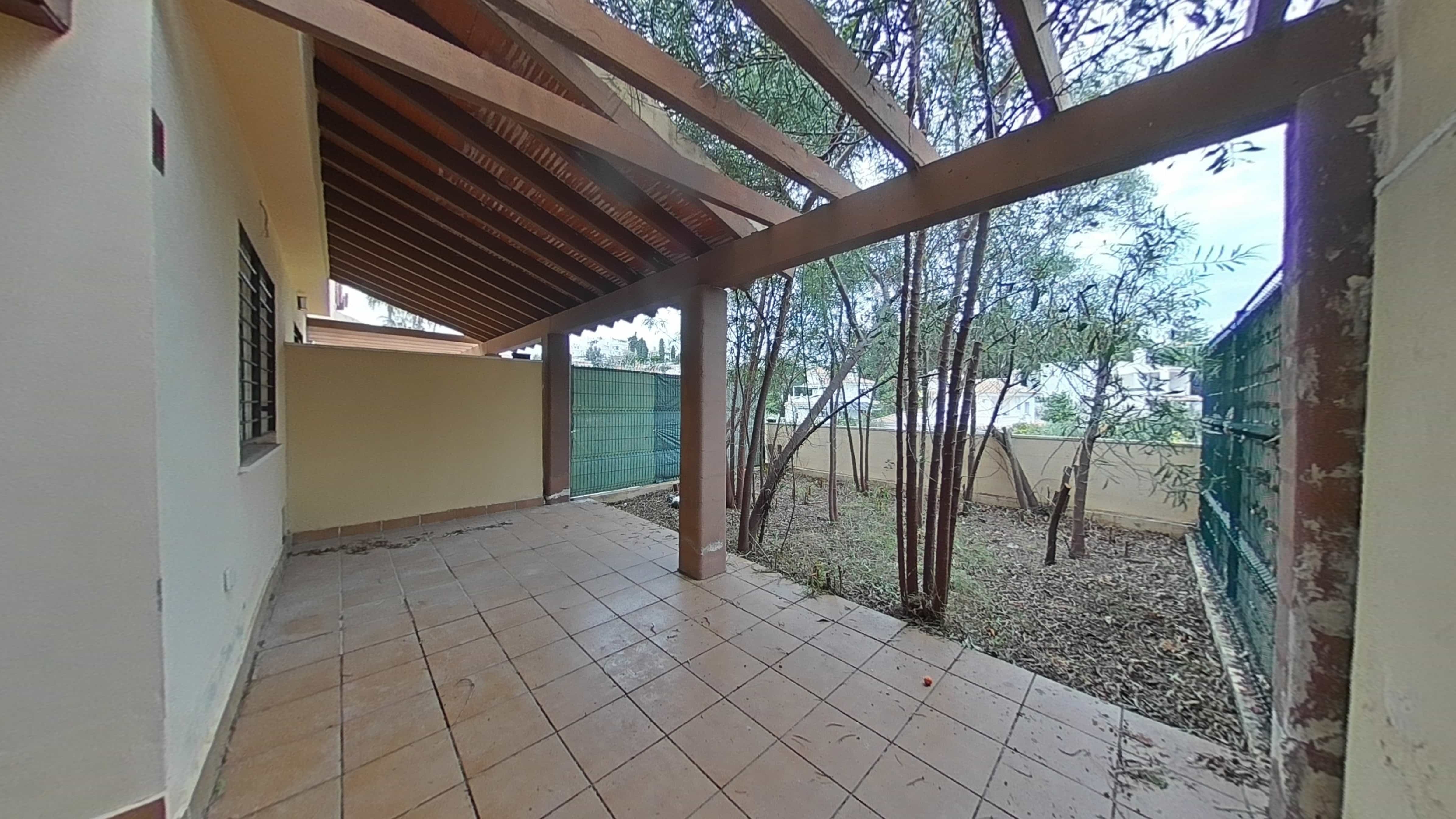  Maison mitoyenne à vendre à calle Adarves de Calypso