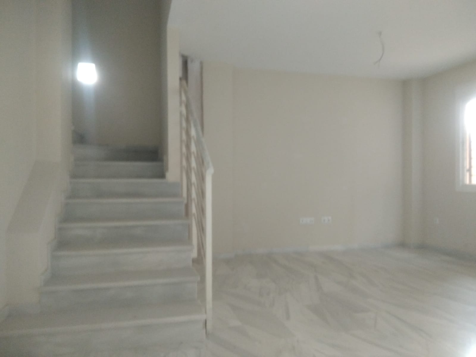 Chalet adosado en venta en calle Adarves de Calypso
