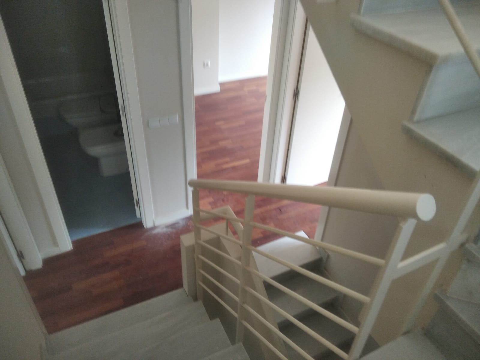 Chalet adosado en venta en calle Adarves de Calypso
