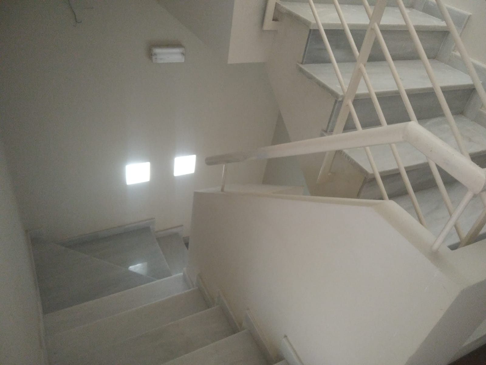 Chalet adosado en venta en calle Adarves de Calypso